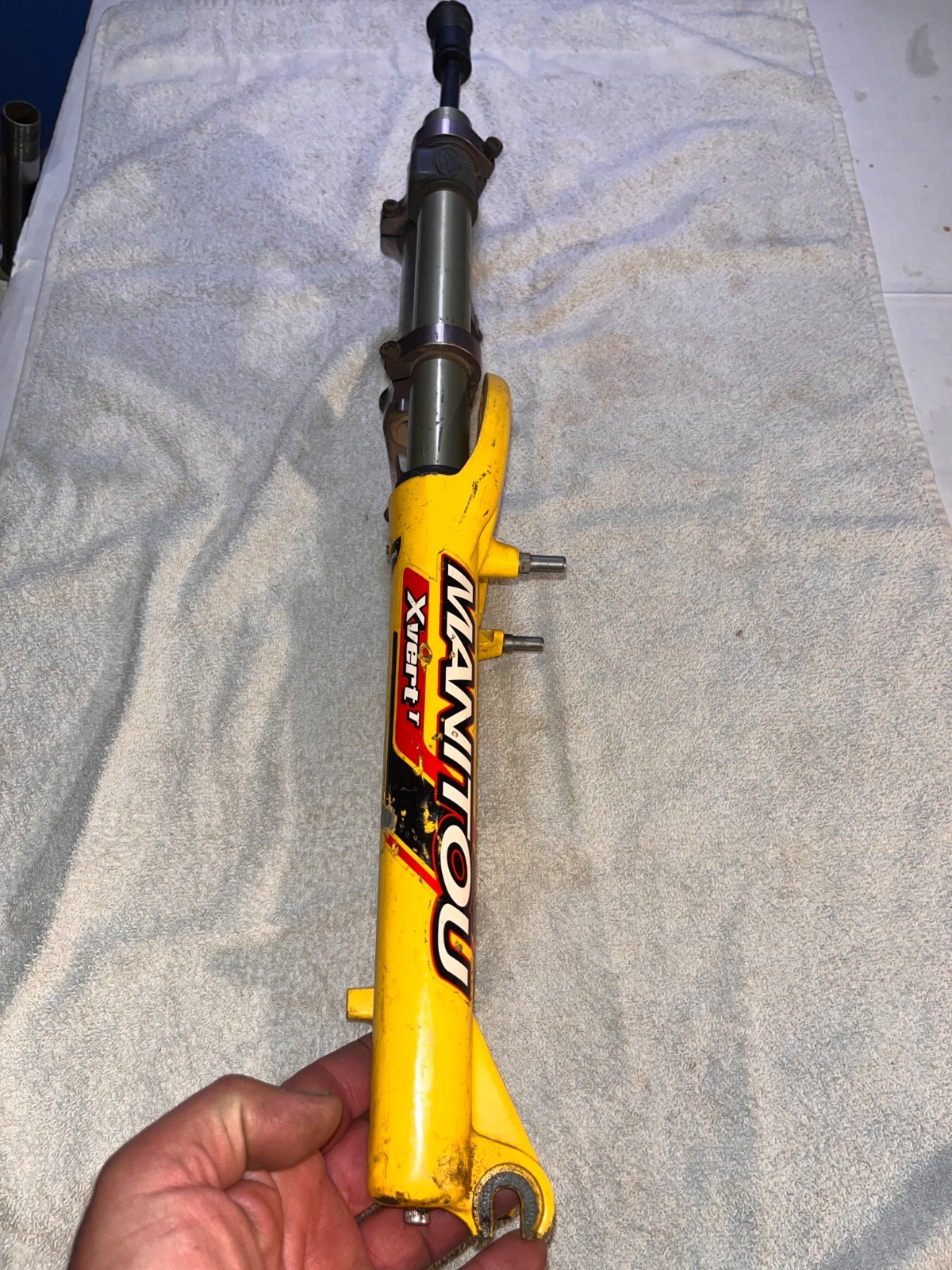 Vintage Manitou X-Vert dual crown fork, rim or disc, seized