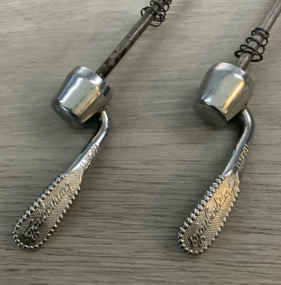 CAMPAGNOLO RECORD QUICK RELEASE SKEWER SET 100-130 MM SPACING STEEL