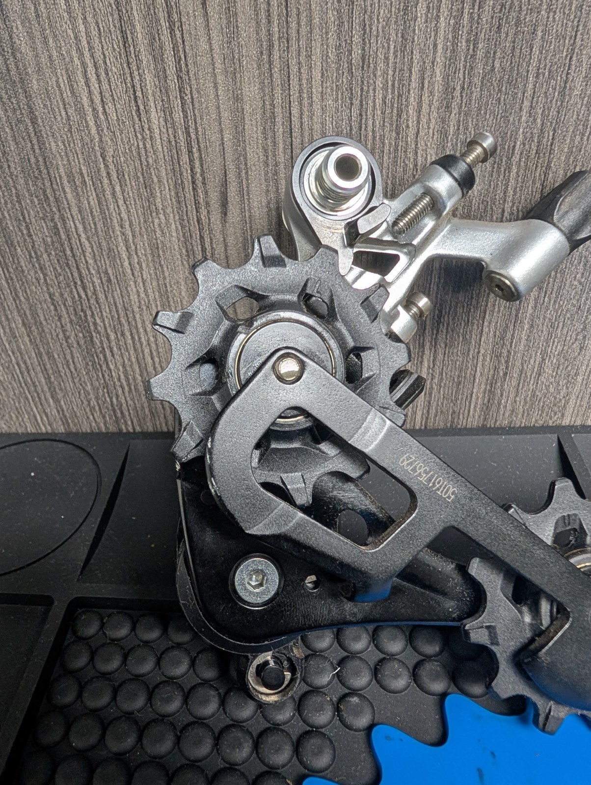SRAM Rival 1 Type 2.1 Rear Derailleur 11-Speed Exact Actuation Medium Cage