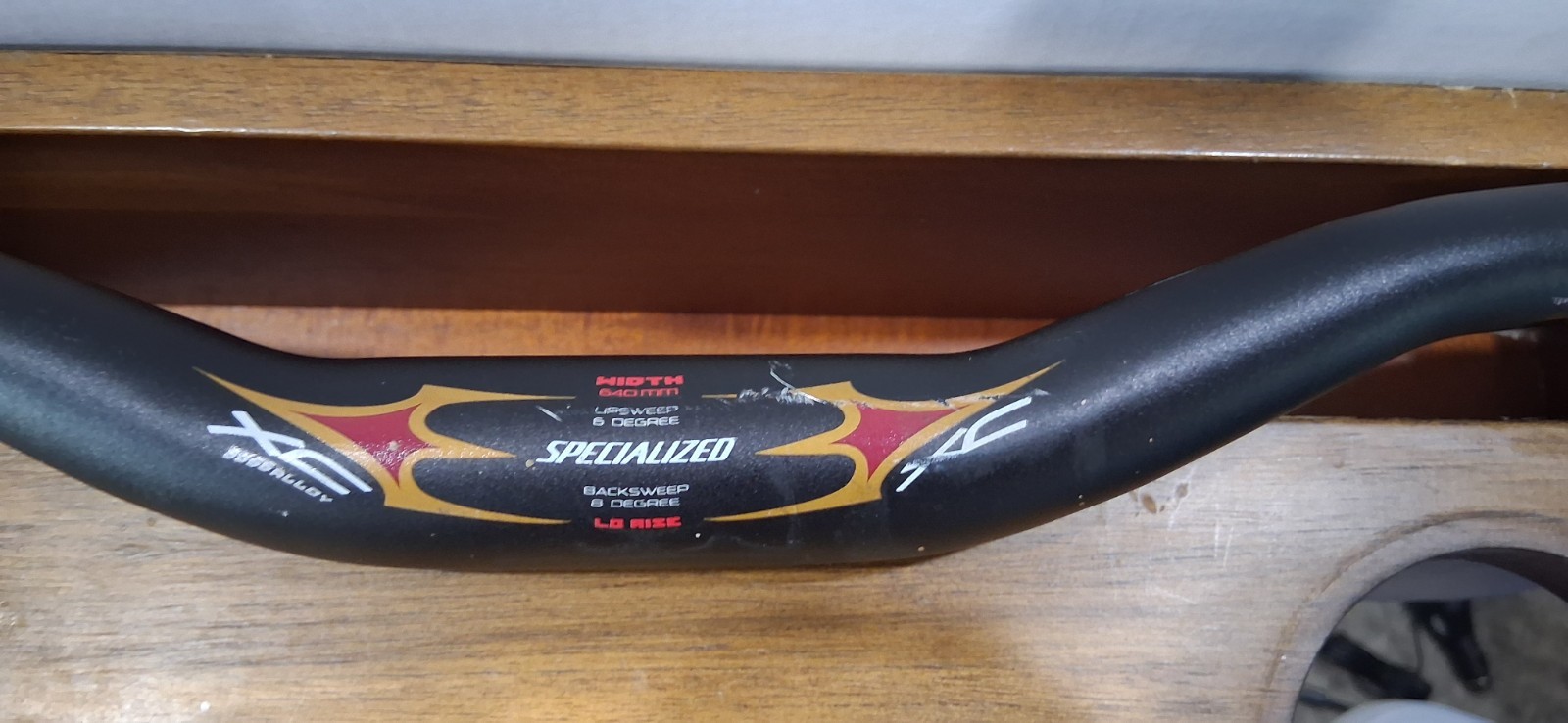 Specialized XC 6066 ALLOY 640 MM LO RISE Handlebars (6° Upsweep / 8° Backsweep)