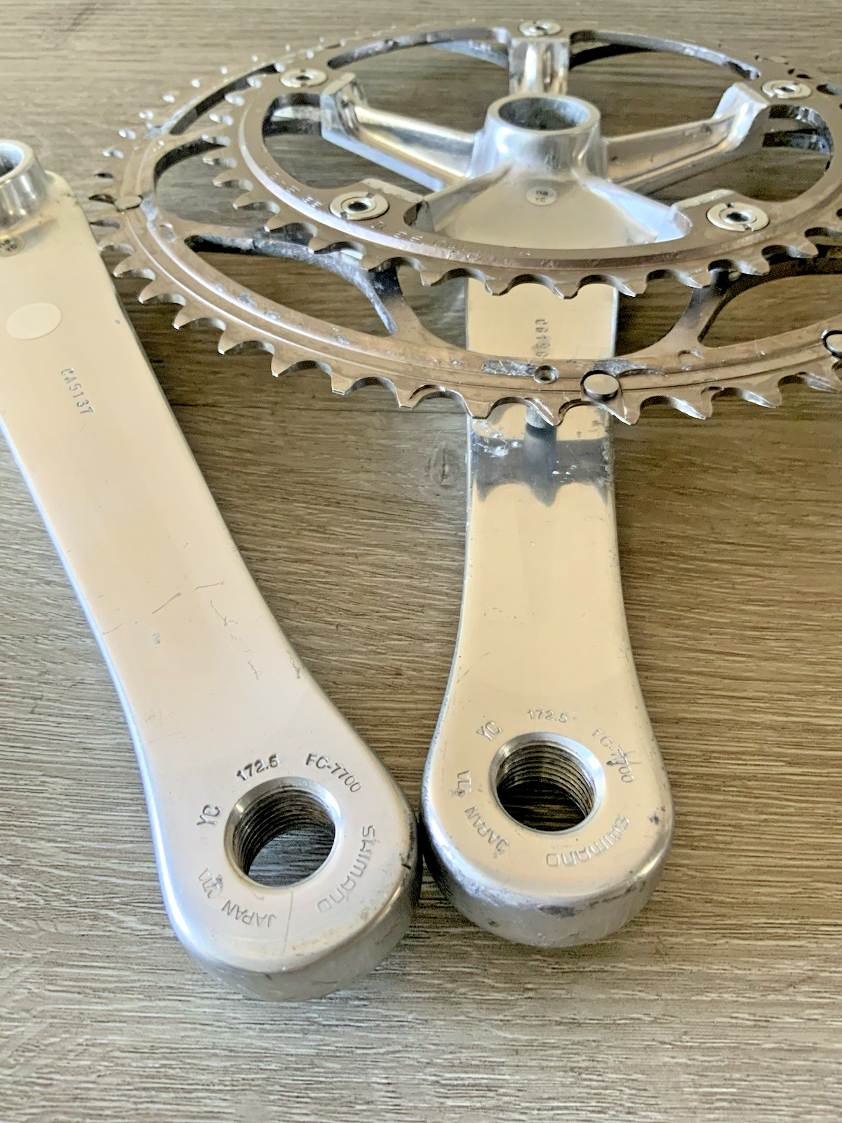 SHIMANO DURA ACE CRANKSET 7700 DOUBLE 172.5 MM ARMS 53-39 TOOTH OCTALINK