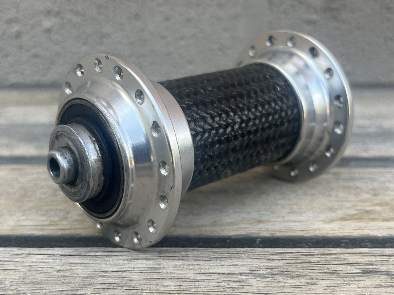 Vintage Nuke Proof 32-hole Carbon Aluminum hubset Shimano HG freehub Body
