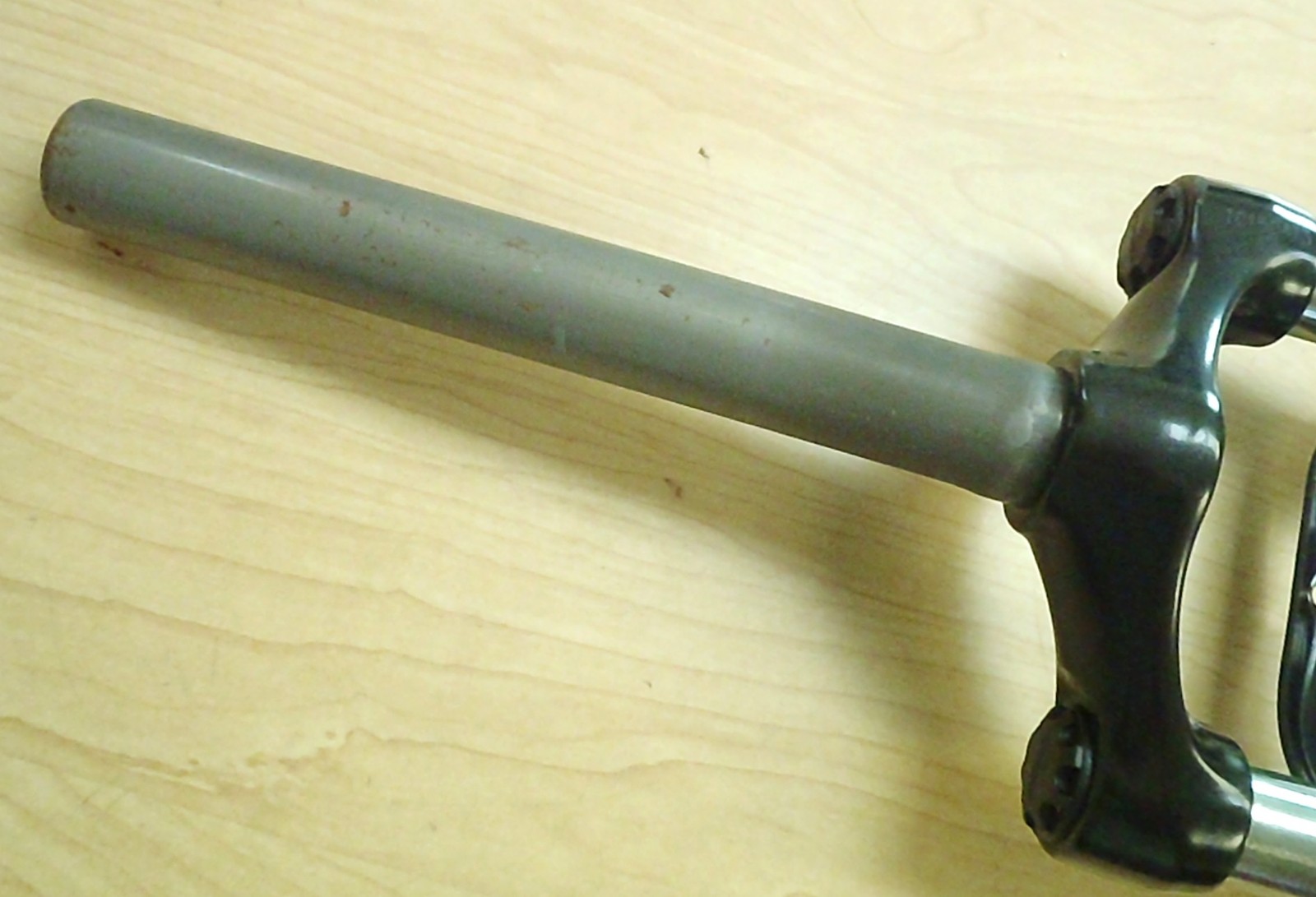 SCHWINN 700C BLACK BICYCLE SUSPENSION FORK BIKE PARTS 772