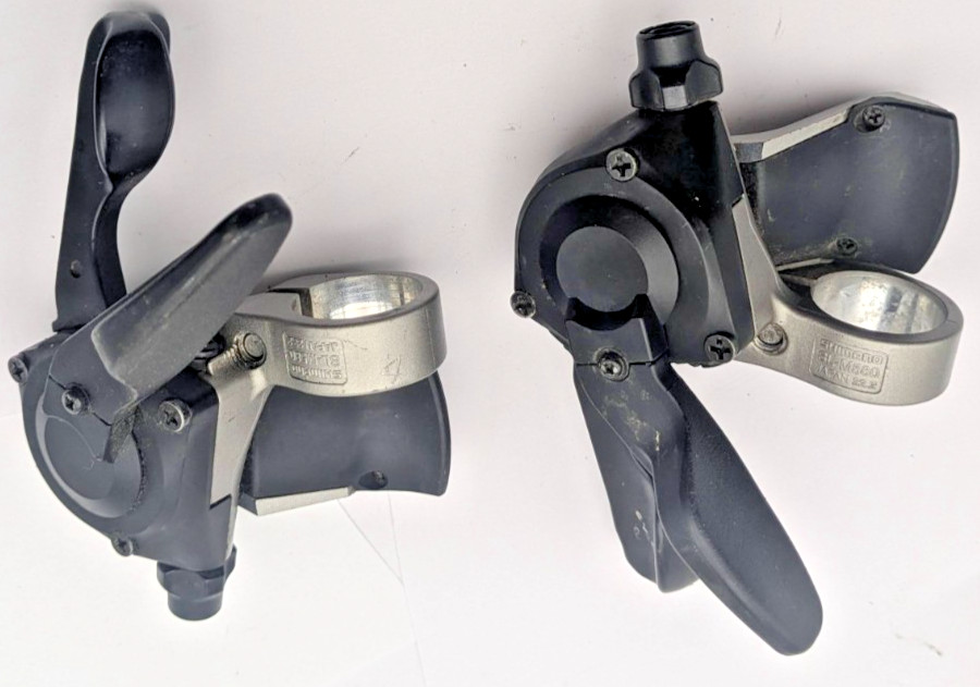 SHIMANO DEORE LX TRIGGER SHIFTERS ST-M580 3 x 9 SPEED MOUNTAIN FLATBAR VERY NICE