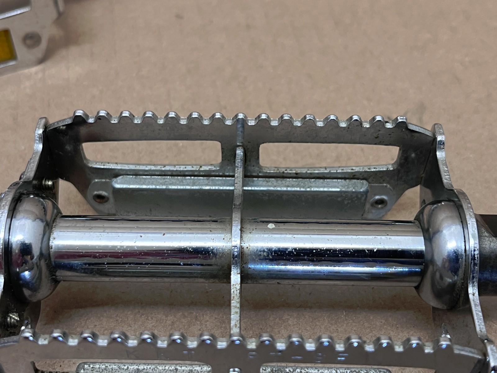 Vintage KKT RT-SF Bike Bicycle Pedals w/ Cat Eye Reflectors 9/16″ Japan