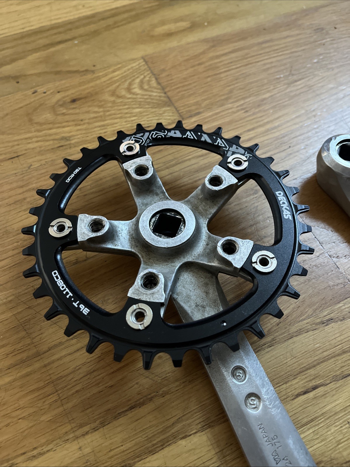 Vintage Shimano FC-B124 Crankset 175mm Square Taper 110 BCD Made in Japan