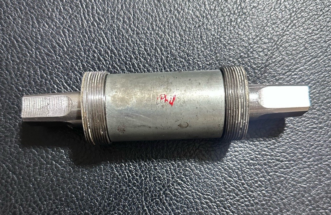 Phil Wood Square Taper Bottom Bracket 130 Spindle 71mm? English Cups