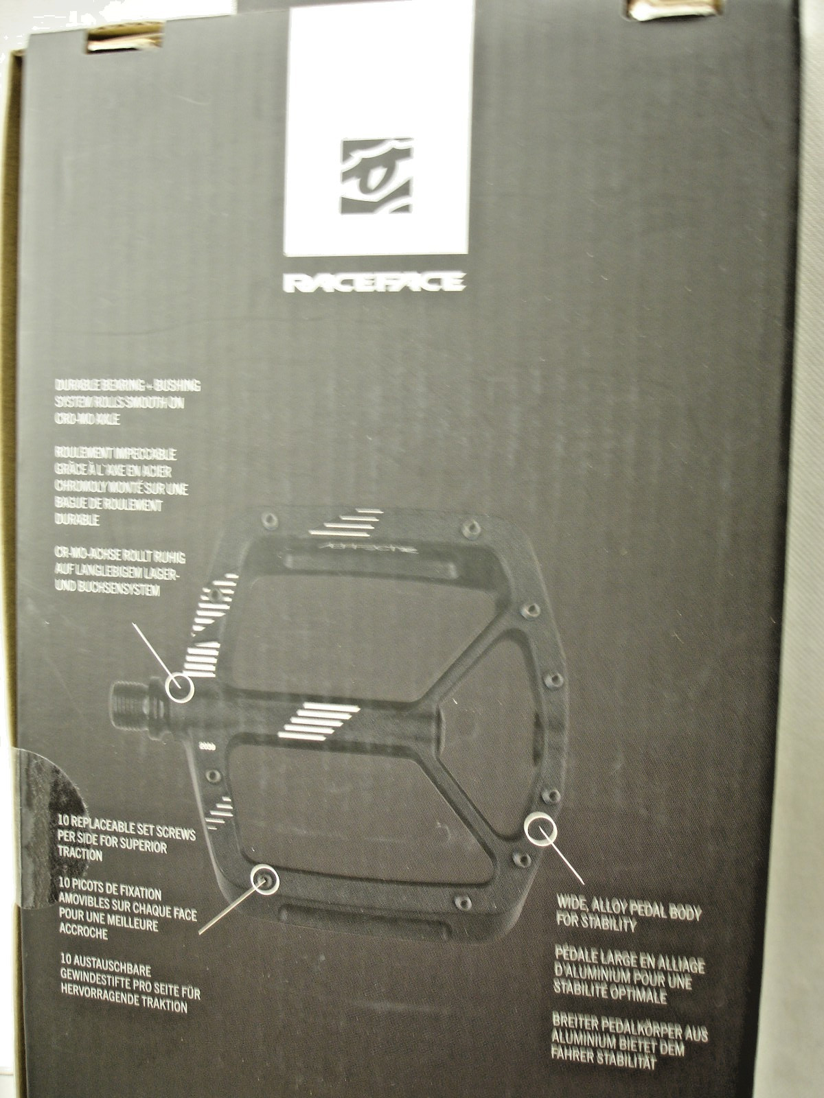 RACEFACE AEFFECT R BLACK FLAT PLATFORM MOUNTAIN BIKE BICYCLE PEDALS