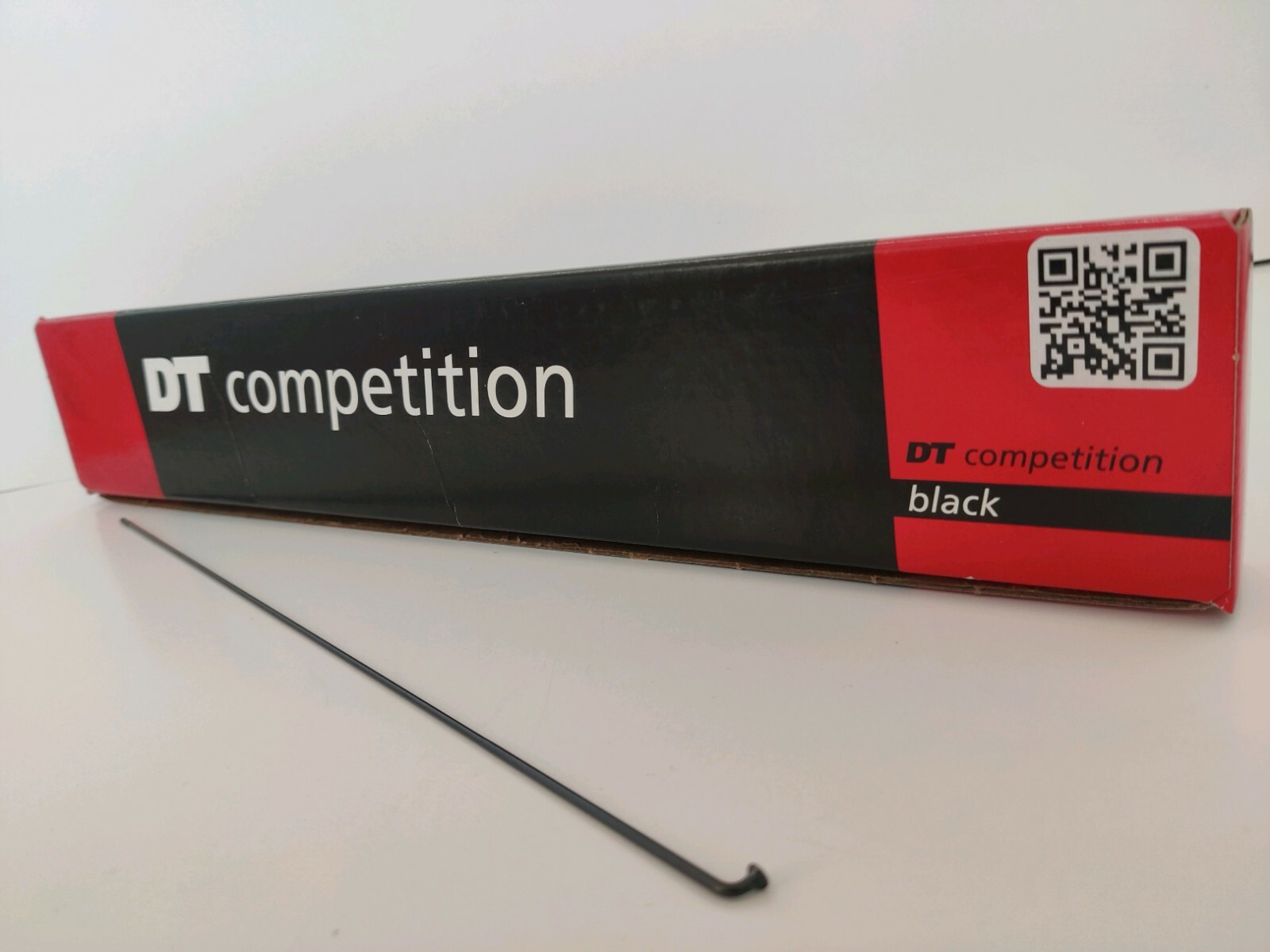 DT Swiss Competition 1.8/1.6mm 296mm Black Spokes Box of 72 w/o Nipples
