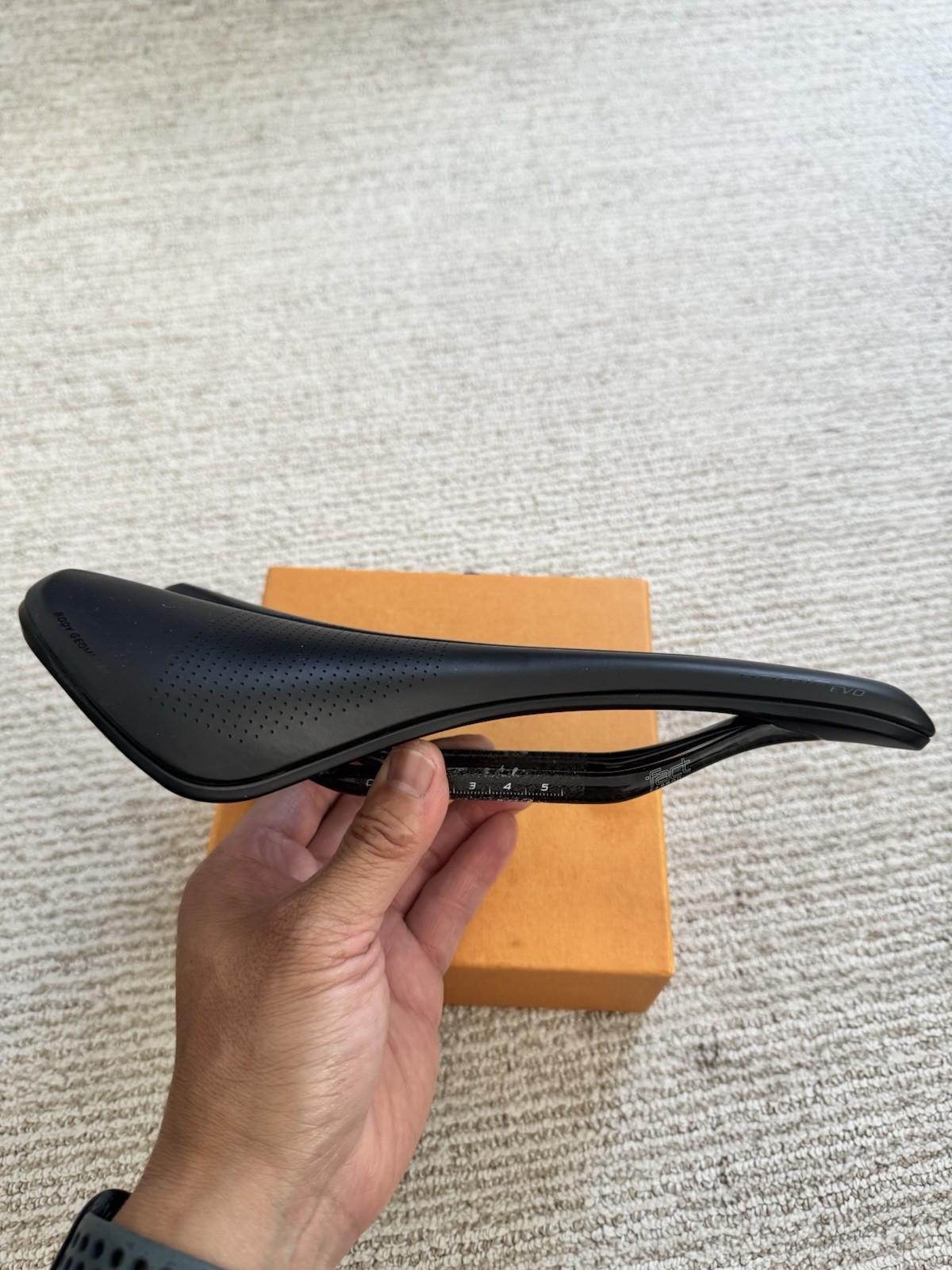 Specialized S Works Romin Evo 143mm Saddle Carbon Rail