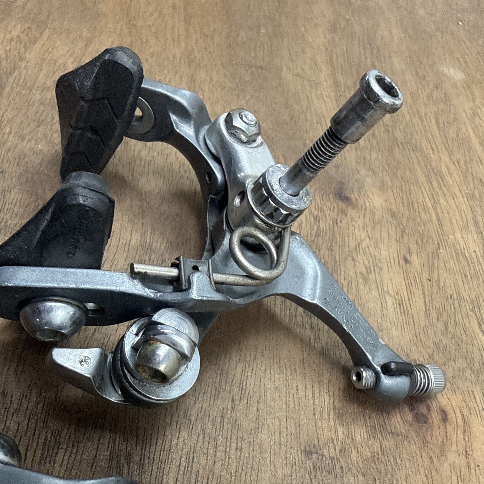 Shimano 600 BR-6403 Brakeset Road Bike Brake Calipers Dual Pivot