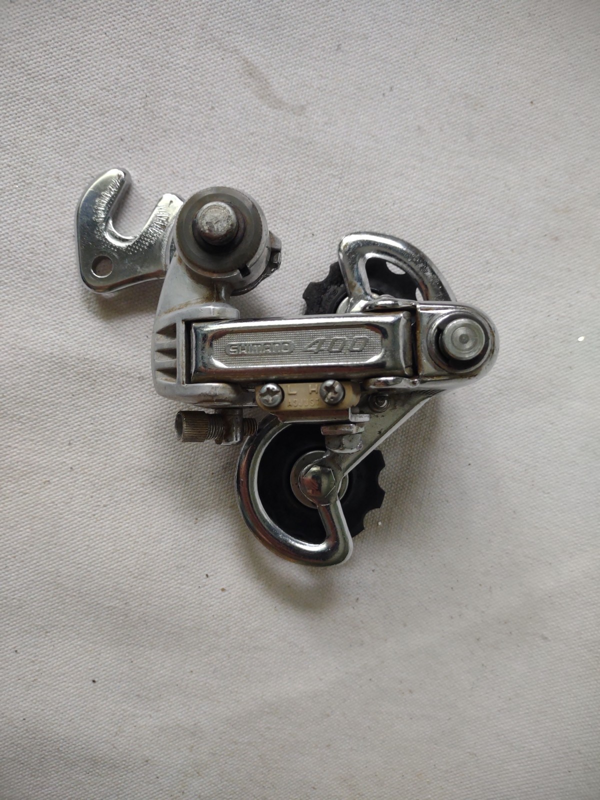 Vintage Shimano 400 Rear Derailleur Short Cage for 5/6/7 Speed Road Bikes