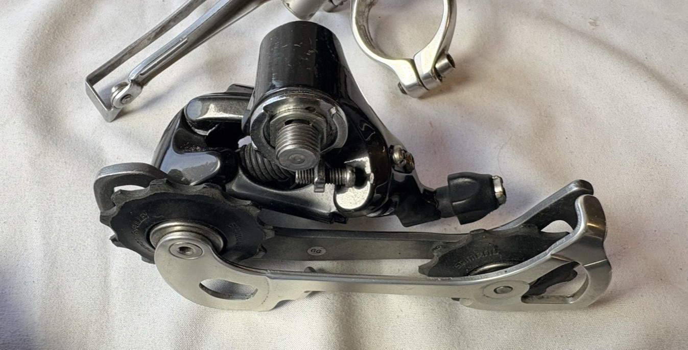 Shimano 105 STI Shifters + Rear Derailleur + Shimano Ultegra Front Derail (16bb)