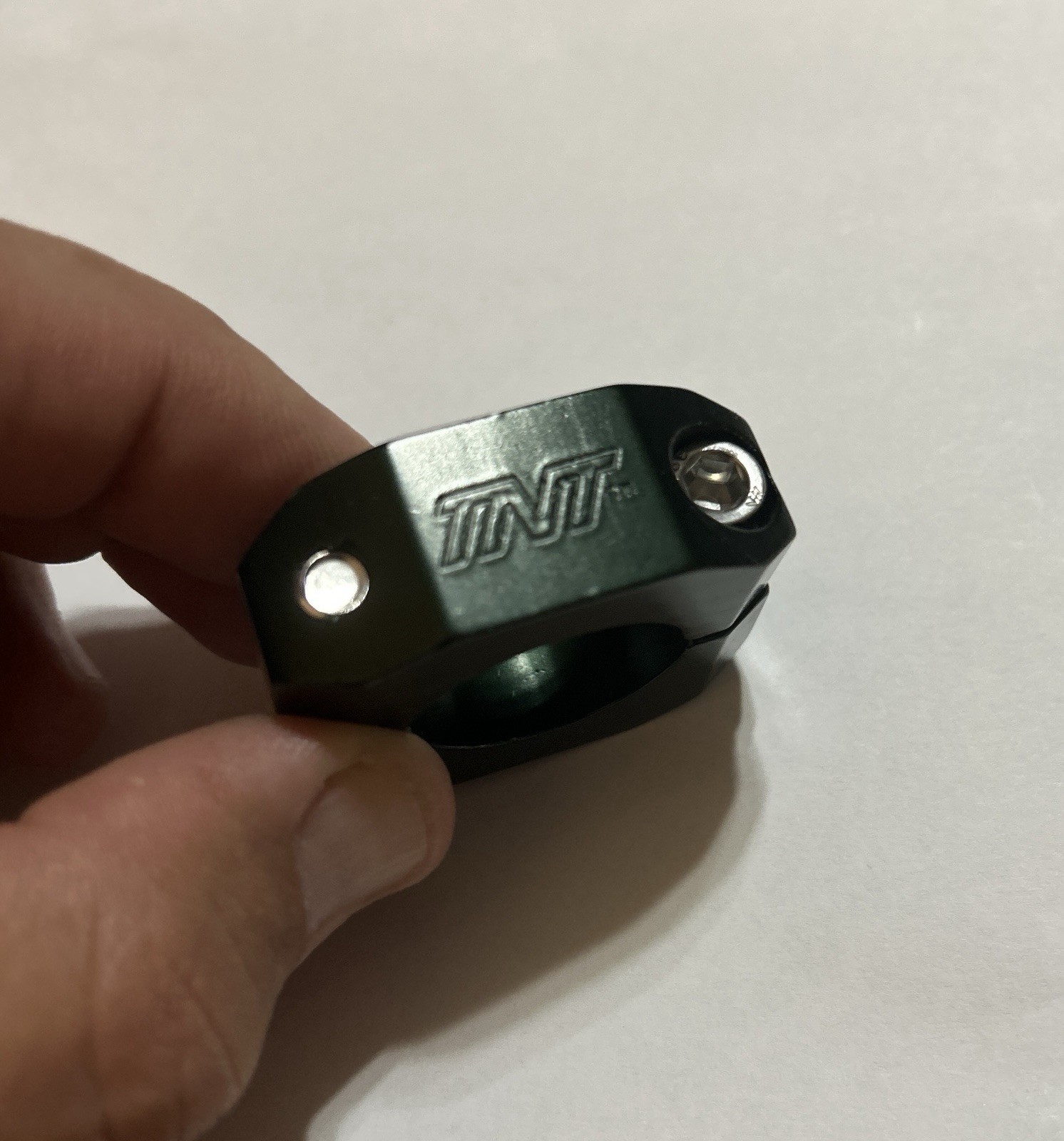 BMX / NOS – TNT BICYCLES SEAT CLAMP (25.4mm / 1 INCH) – DARK GREEN