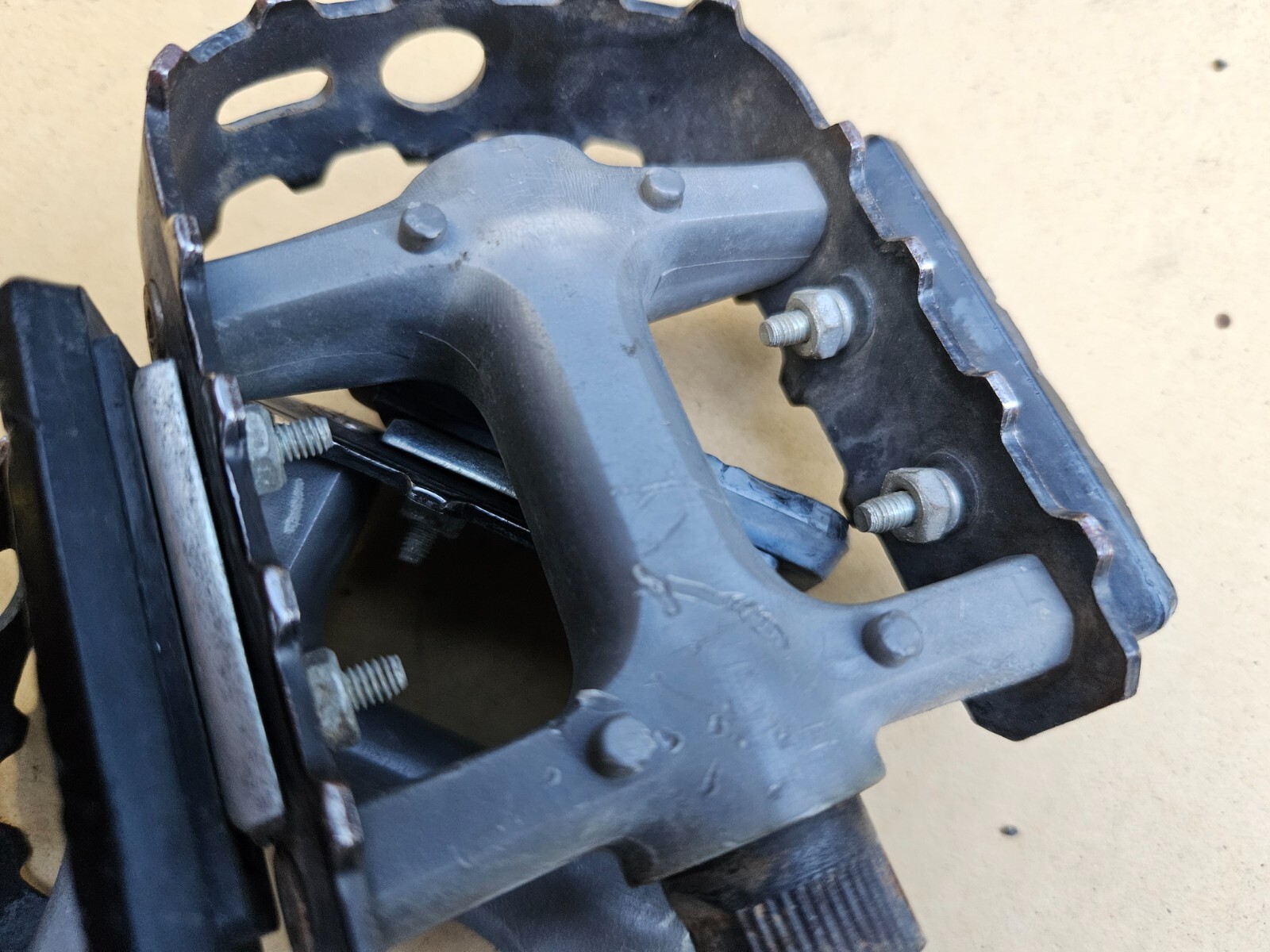 Vintage Hung Kuang VP-866S Mountain Bike Platform Pedals 9/16″ (Deore XT clone)