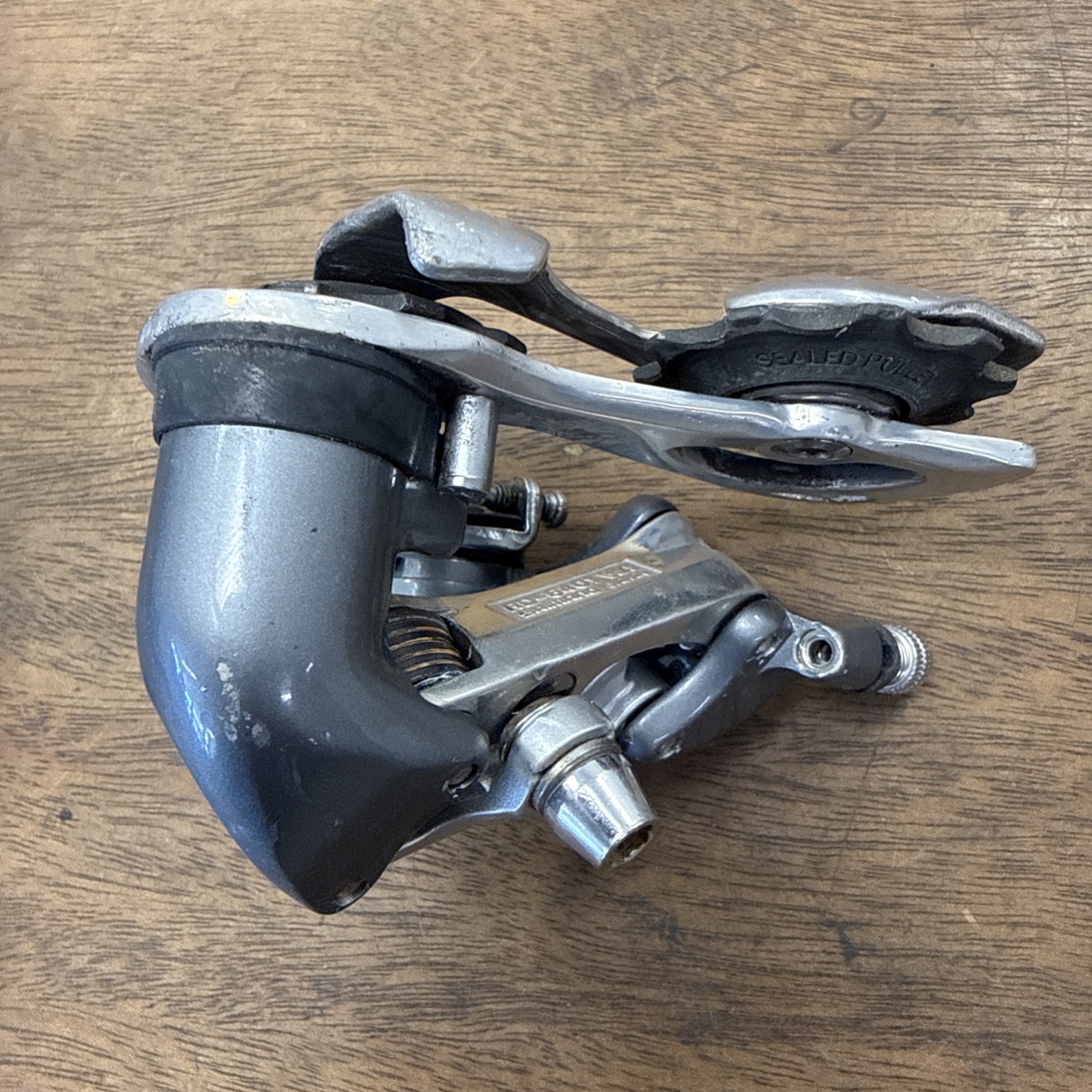 Shimano Ultegra 600 Tri Color RD-6401 8 Speed Short Cage Rear Derailleur