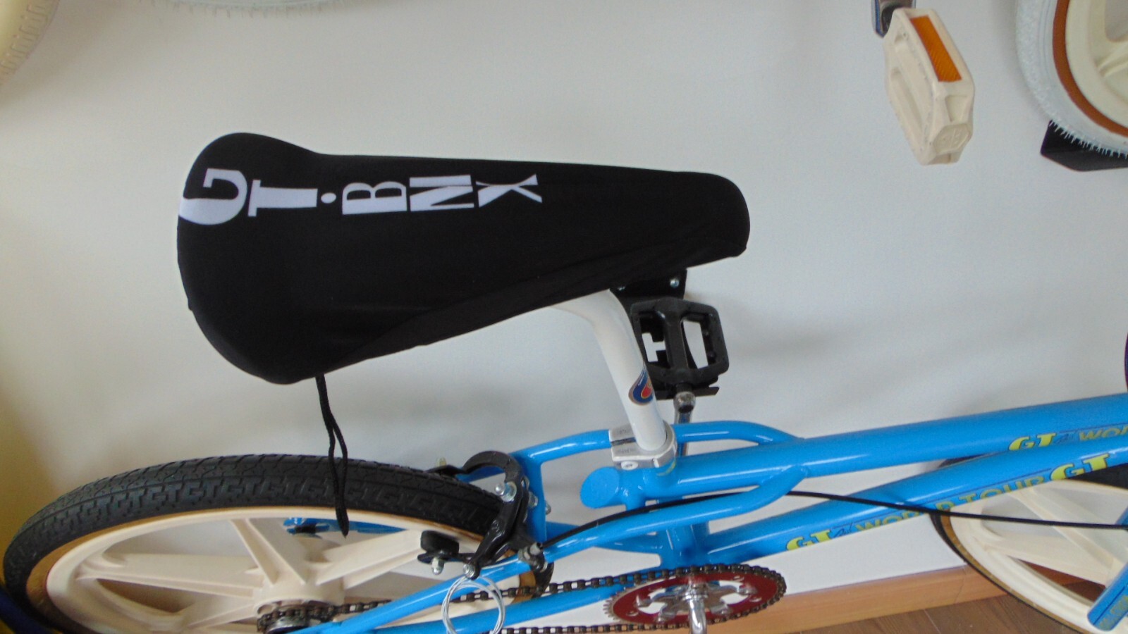 BMX Bicycle Seat Cover Vintage GT wings Bike Saddle Cover Old School Wings BMX