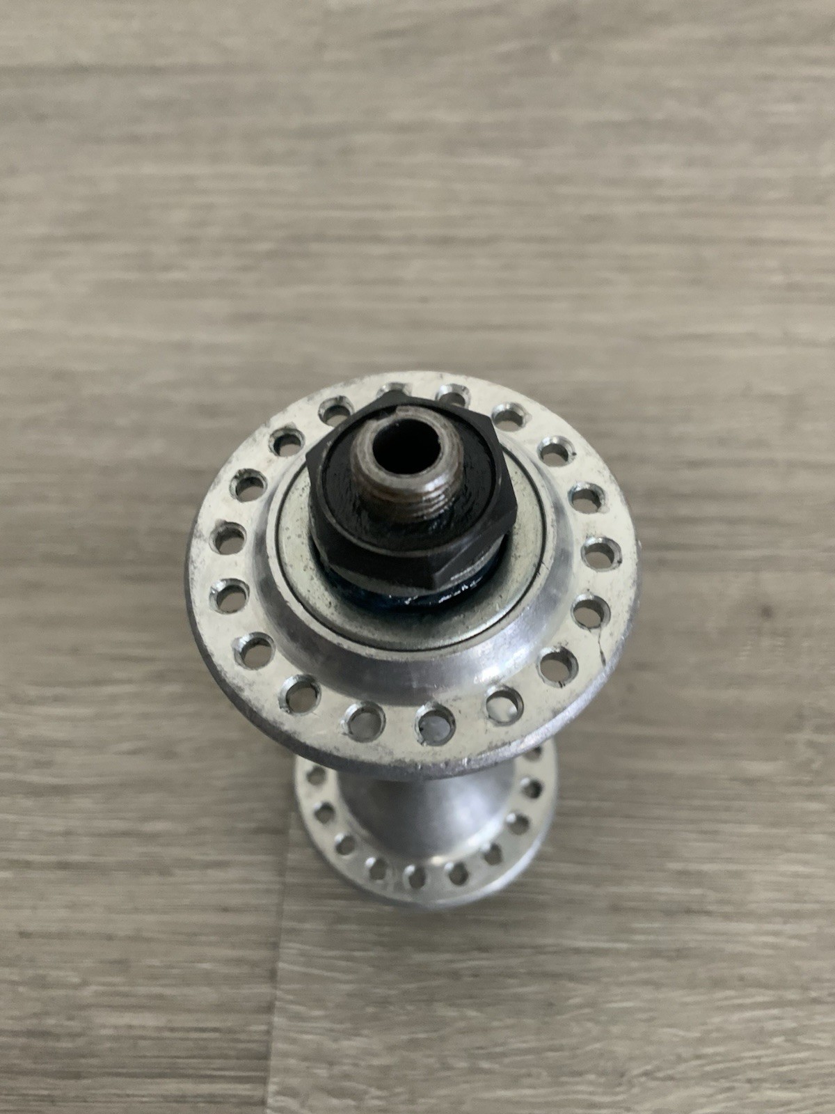 MAILLAD FRONT HUB 36 HOLE 100 MM SPACING