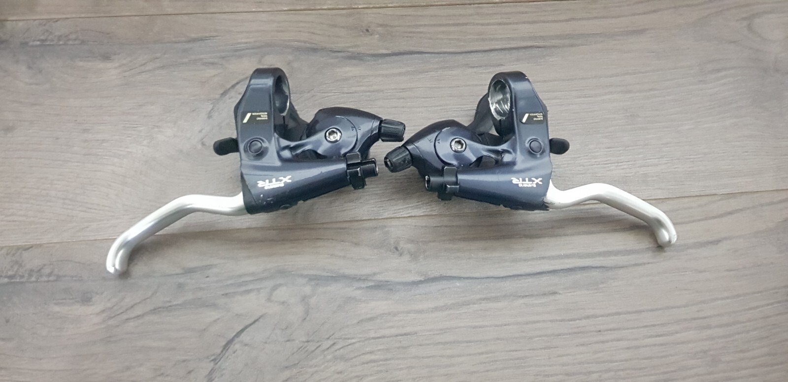 Vintage Shimano XTR ST-M900 3×8 STI NAX900