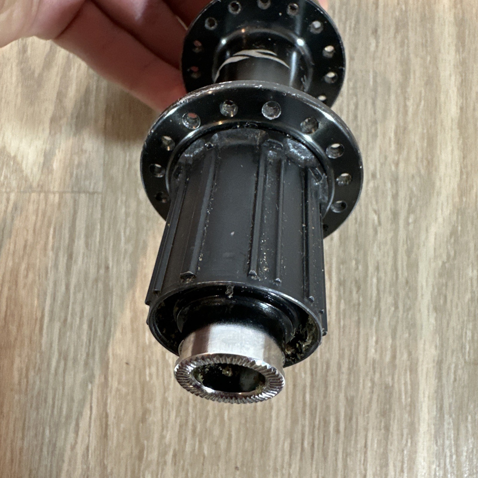 Shimano FH-M828 Rear Hub 142mm OLD 32H Malaysia Mountain Bike MTB