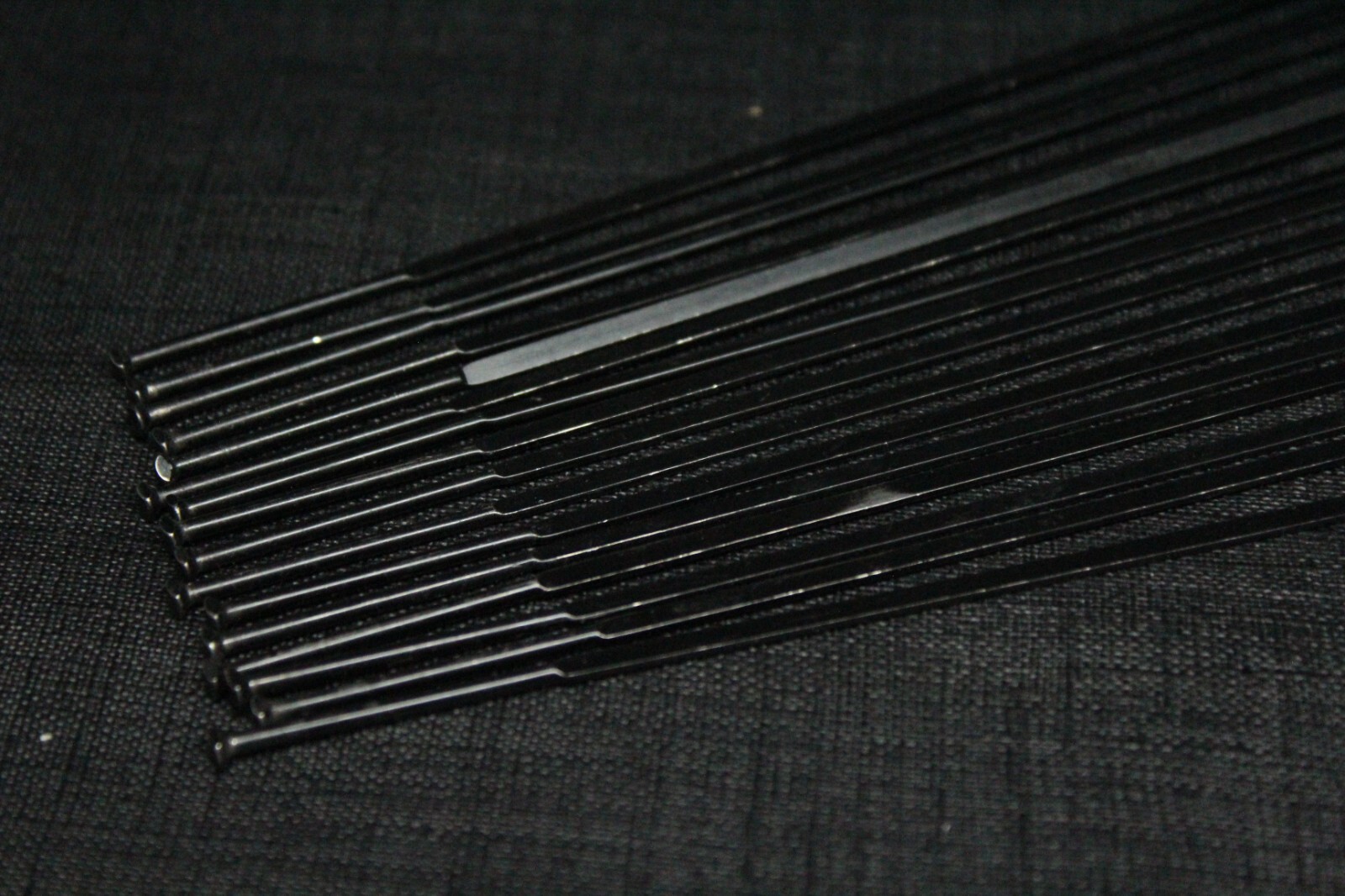 2 -SHIMANO Dura-Ace -277mm bladed spokes w/ Nipples. 277 mm from END to END.