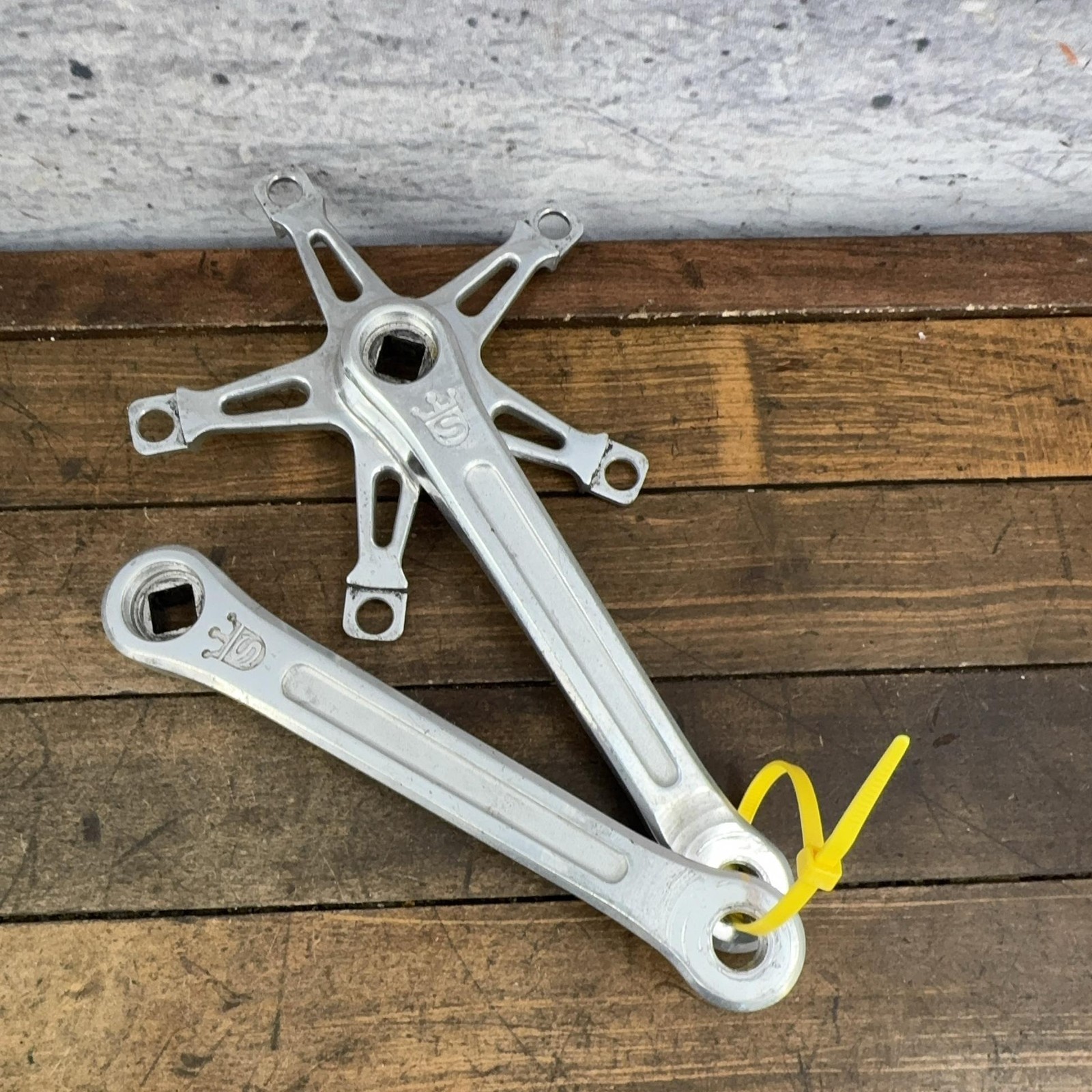 Vintage Sugino Mighty Crank Set 171 Mm 144 BCD S-Crown BMX 70s 80s Alloy Cranks