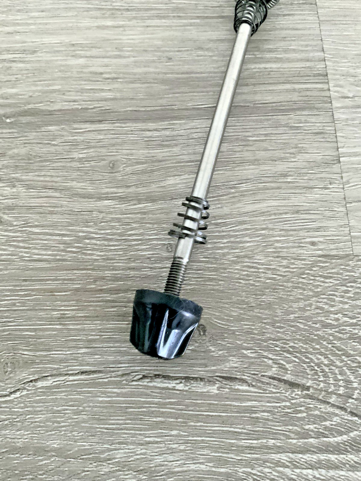 PRO LITE FRONT SKEWER 100 MM SPACING CARBON LEVER NYLON NUT 48 GRAMS