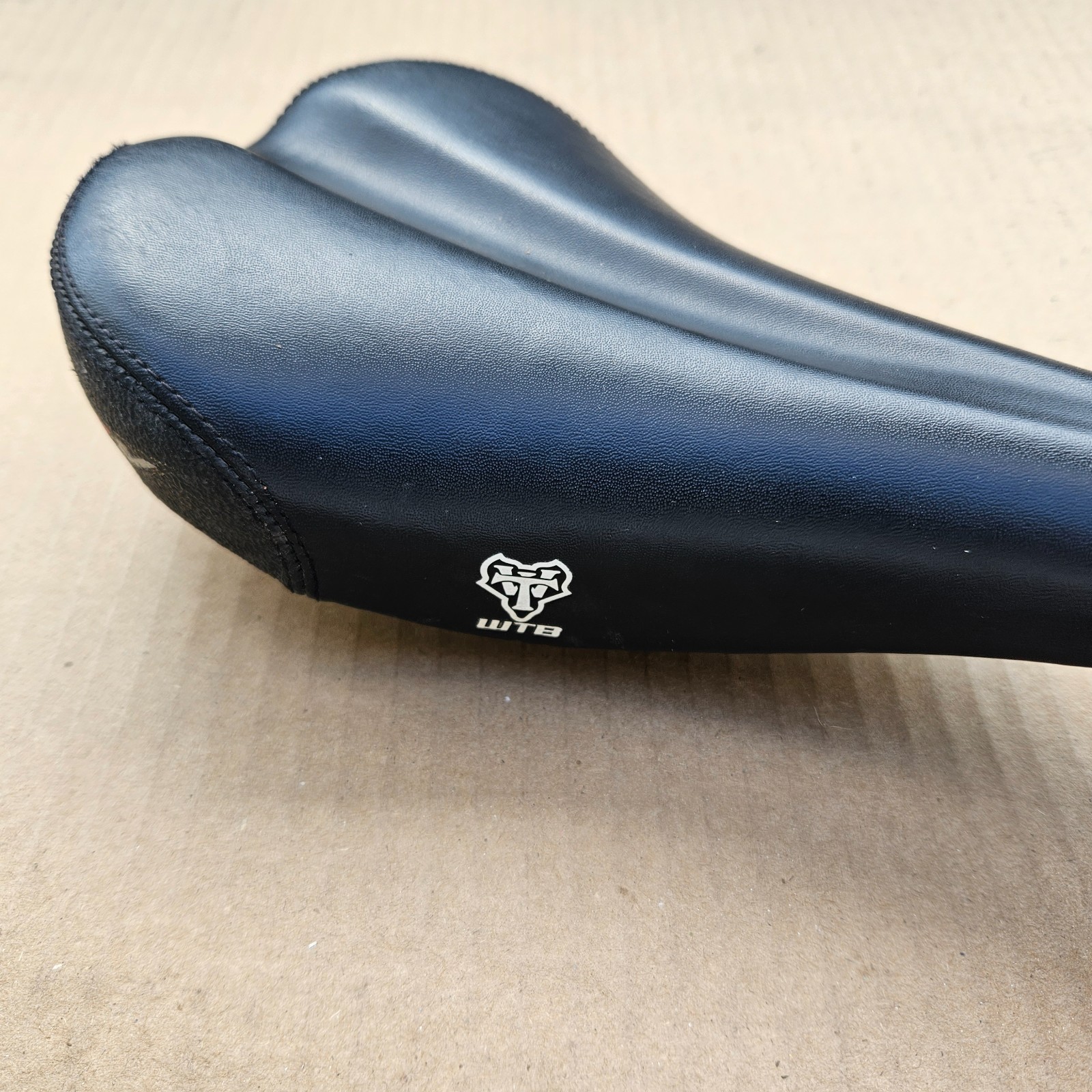 Wilderness Trail Bikes WTB Pure V Mountain Bike Saddle Black low miles
