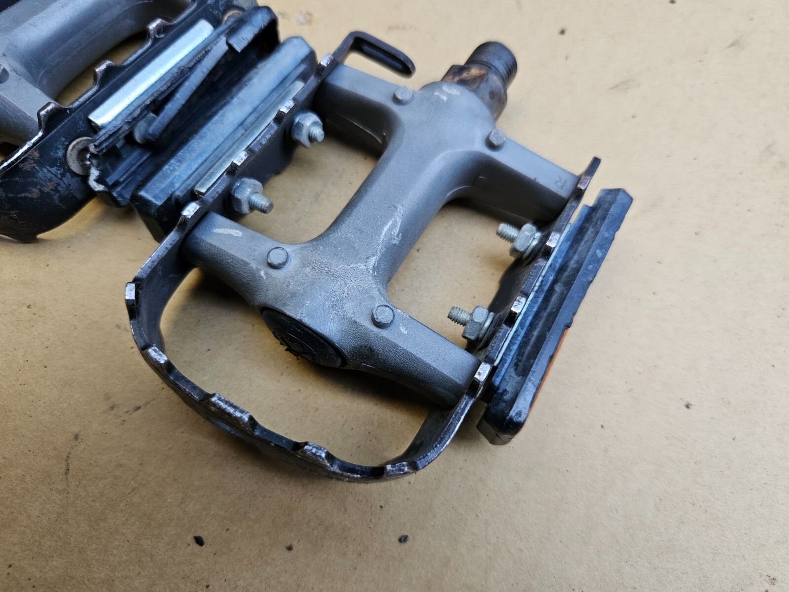 Vintage Hung Kuang VP-866S Mountain Bike Platform Pedals 9/16″ (Deore XT clone)