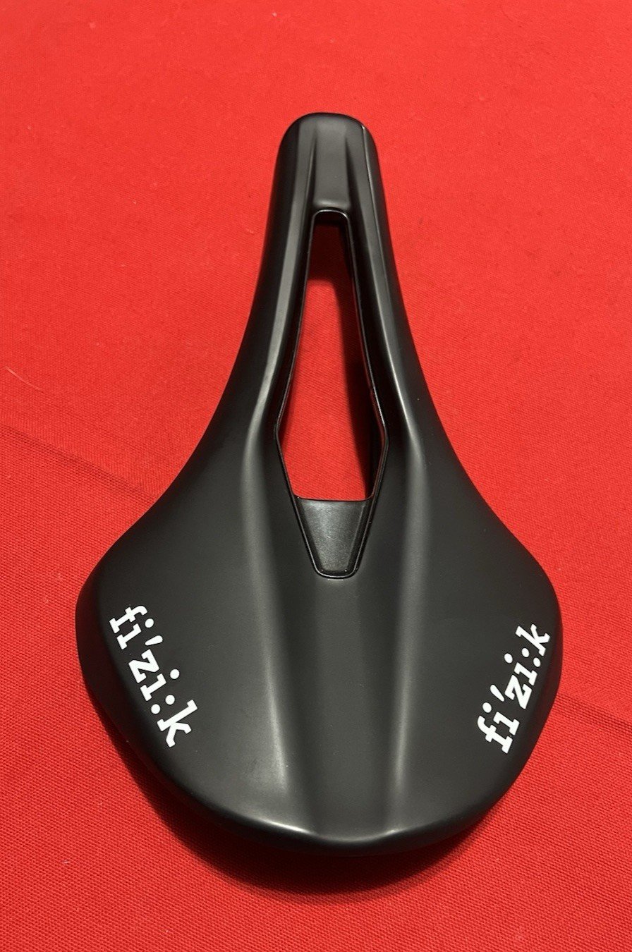 Fizik ARGO VENTO 150mm Saddle – Black