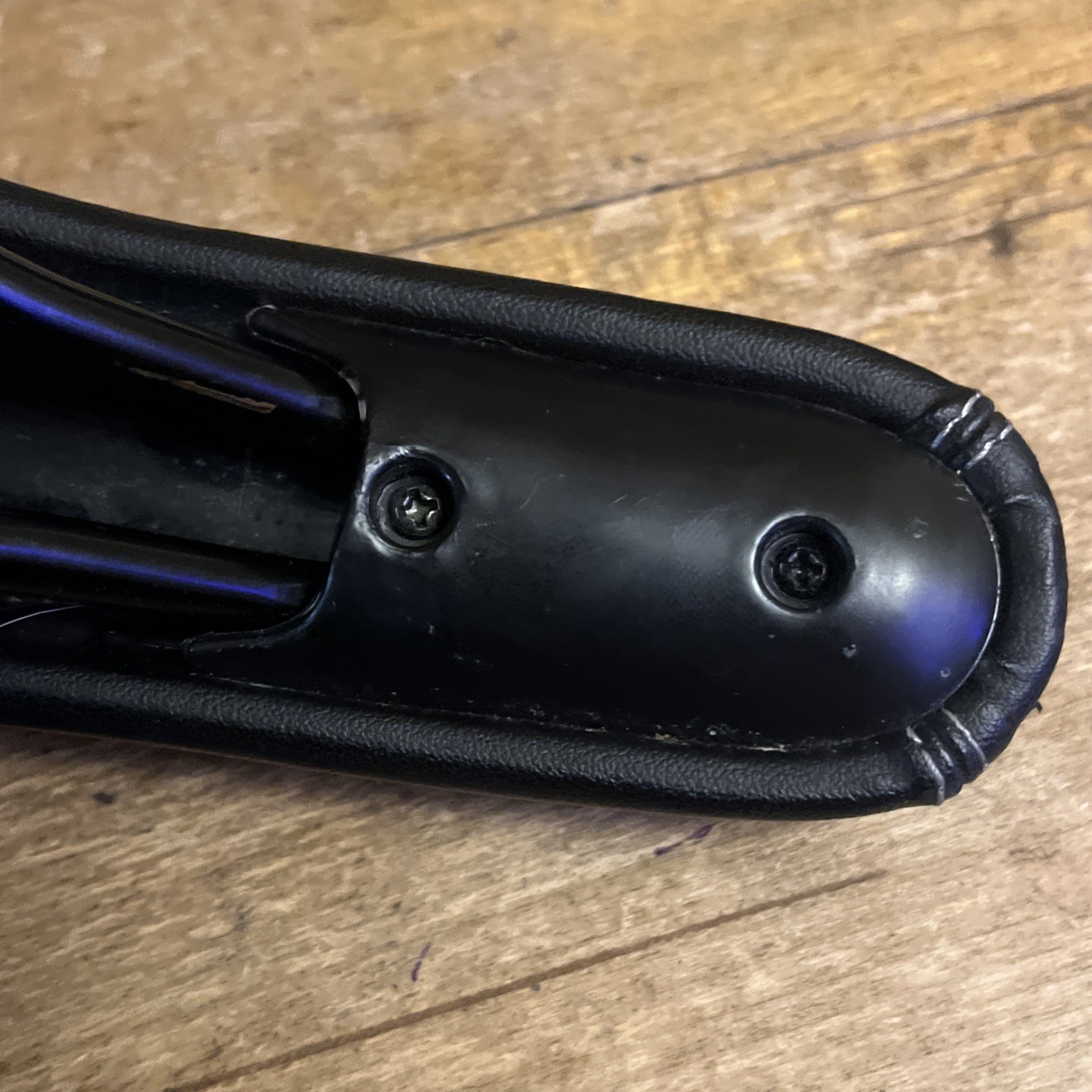 Crucial Bike Saddle 270 mm Length 145 mm Width Bike Saddle Made In China