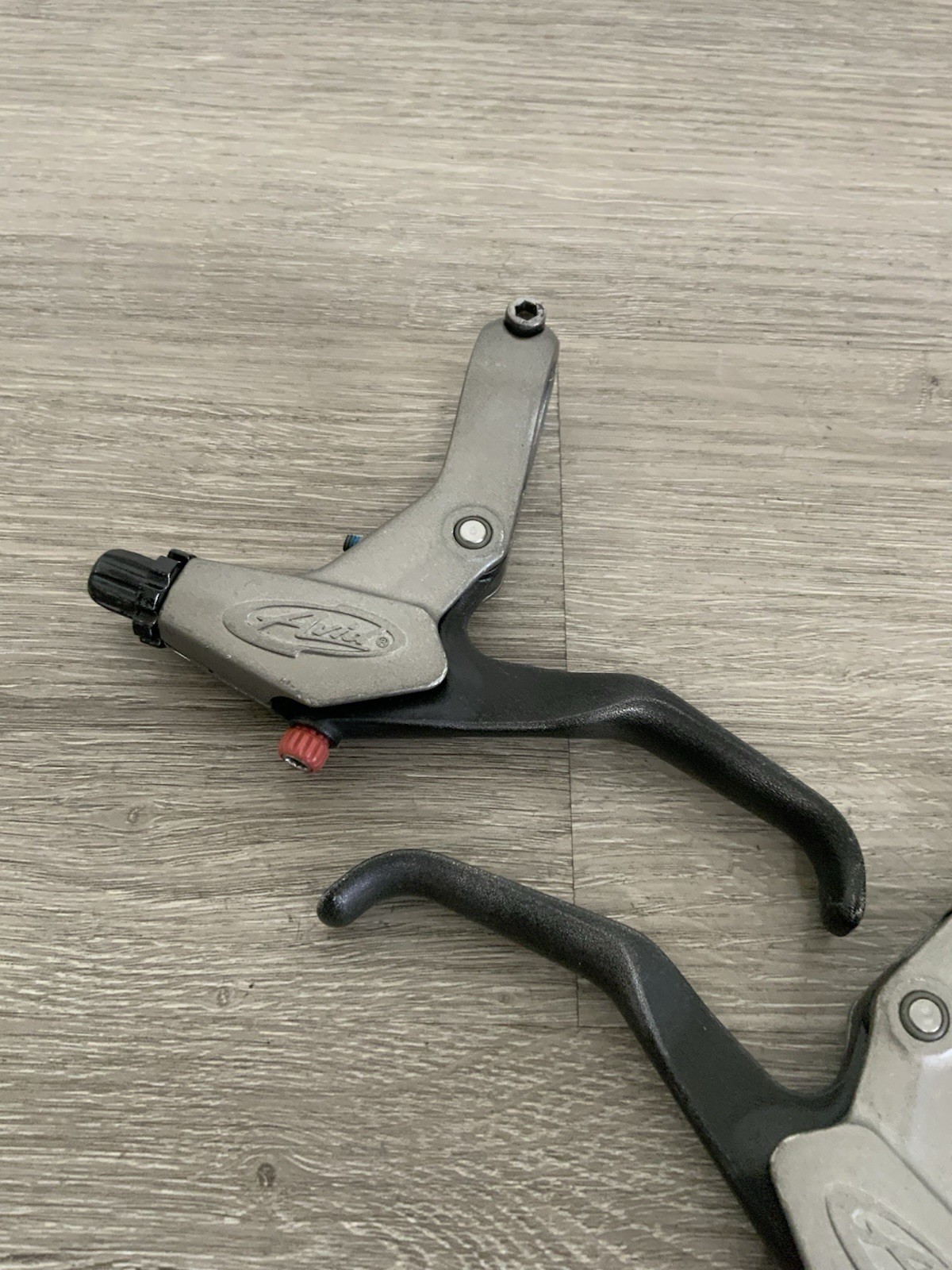 AVID SPEED DIAL BRAKE LEVERS SET OF (2) 22.2 MM CLAMP GRAY