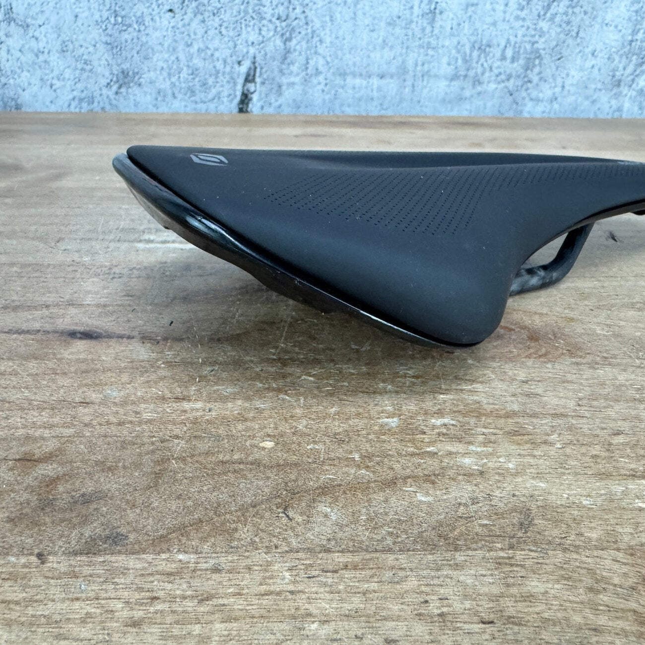 Mint! Syncros Belcarra Regular SL 130mm 7x9mm Carbon Rails Bike Saddle 201g