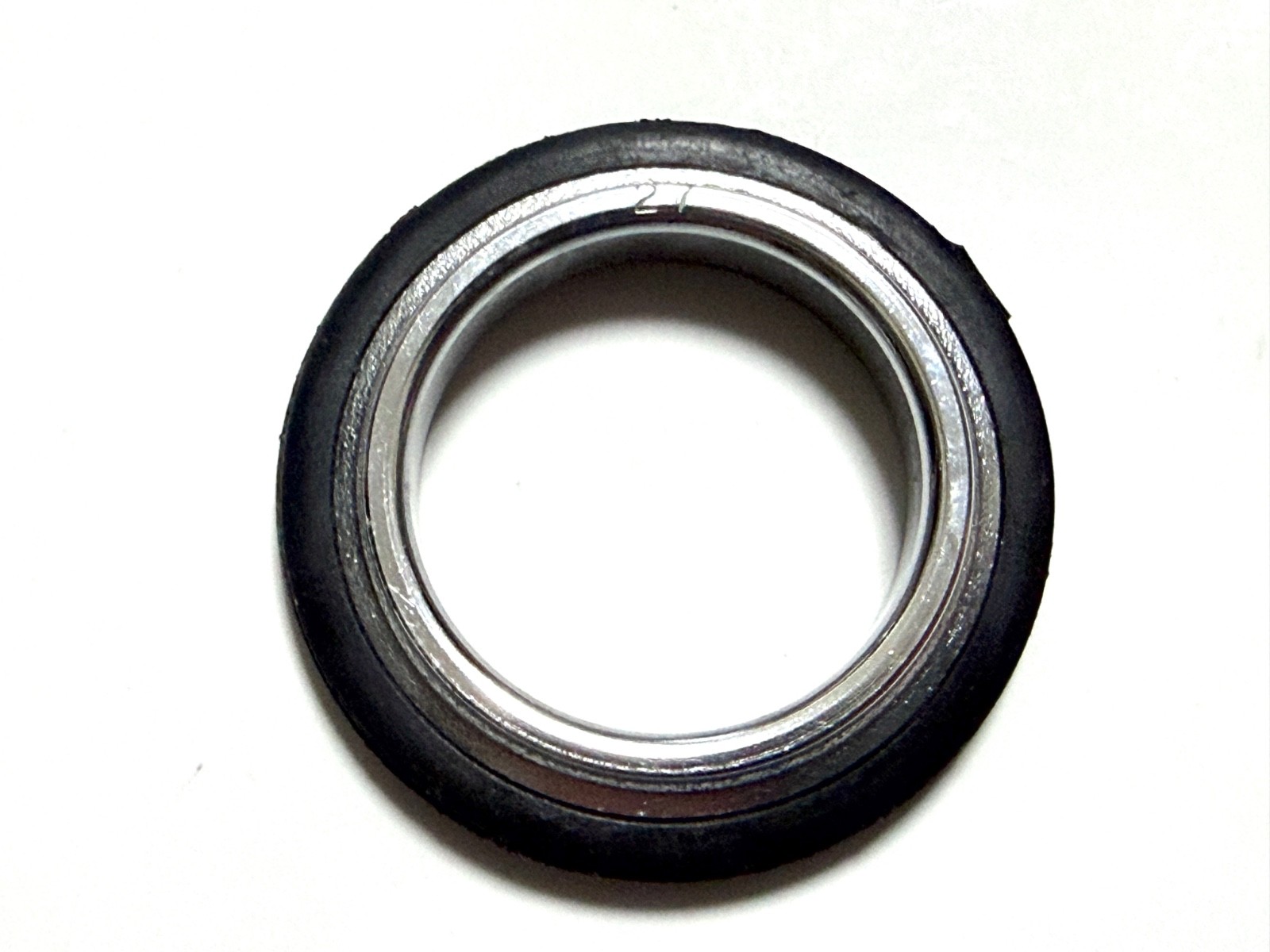 NOS SUNTOUR XC PRO Headset 1″ Threaded JIS Black 27.0mm Grease Guard