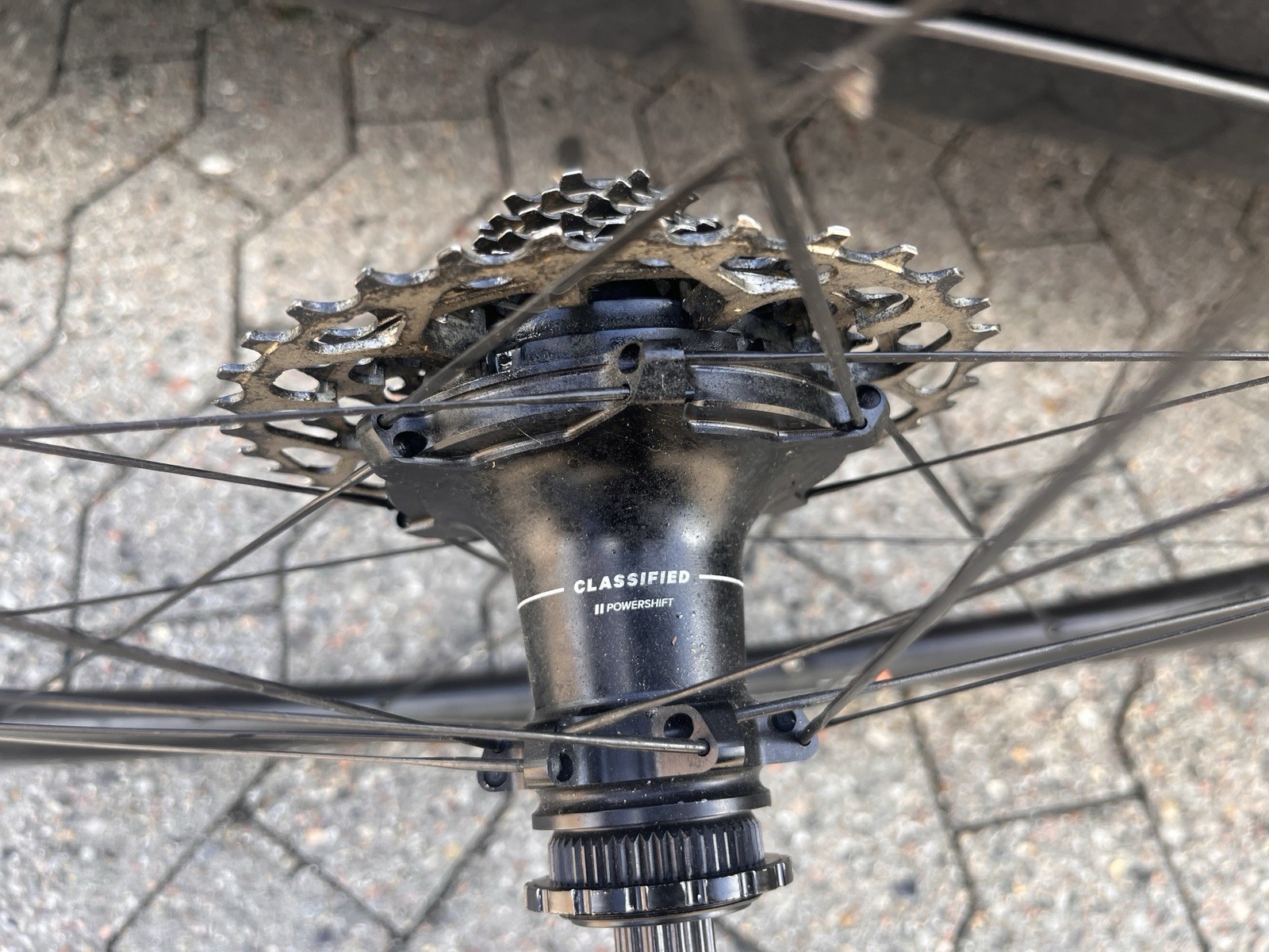 Low Mile! Classified Powershift Hub With 11 Speed Cassette