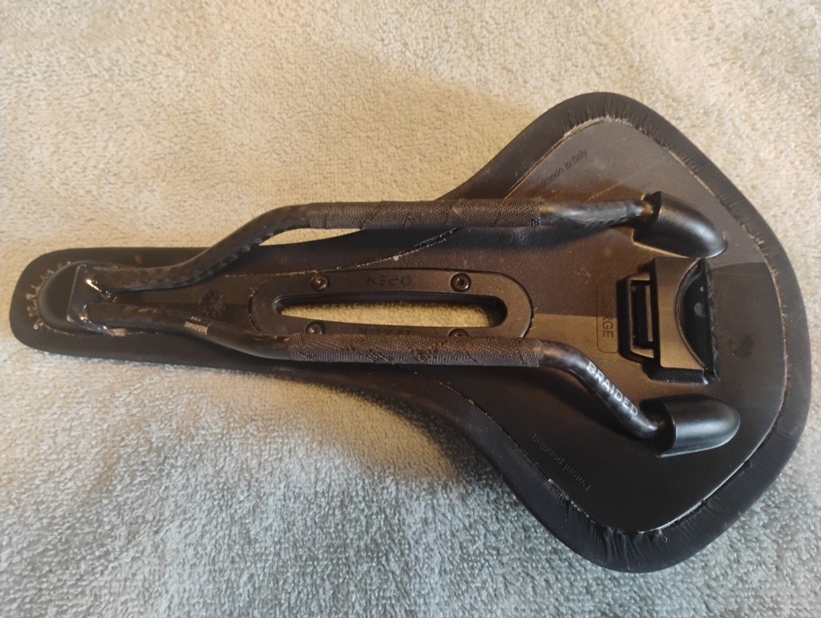 Fiz’ik Antares R1 Carbon Rail Saddle 150mm