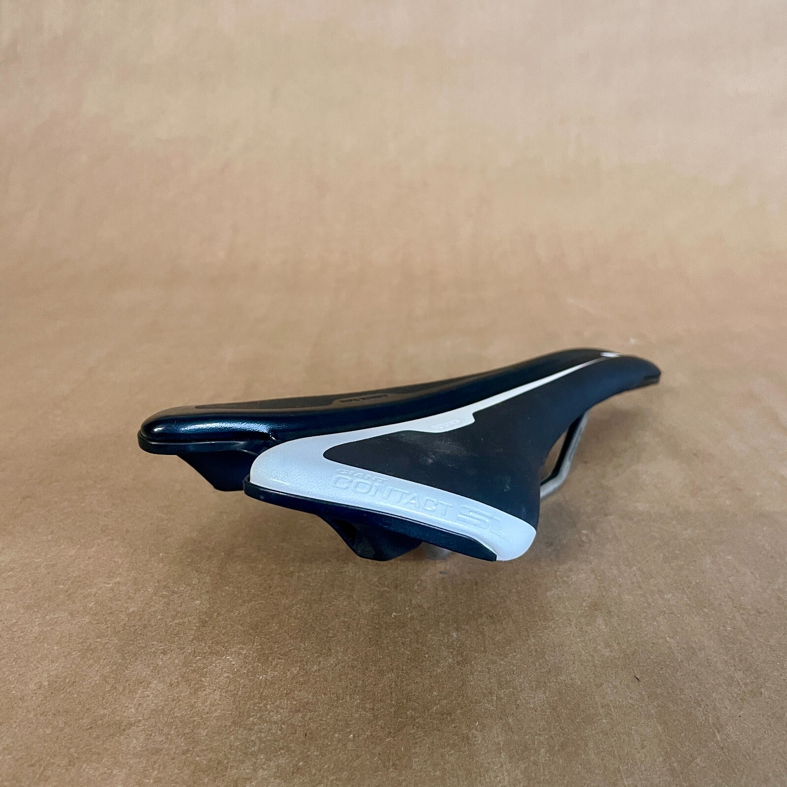 Giant Contact SL Saddle, SST Alloy Rail, Lightweight Road 130mm x 275mm