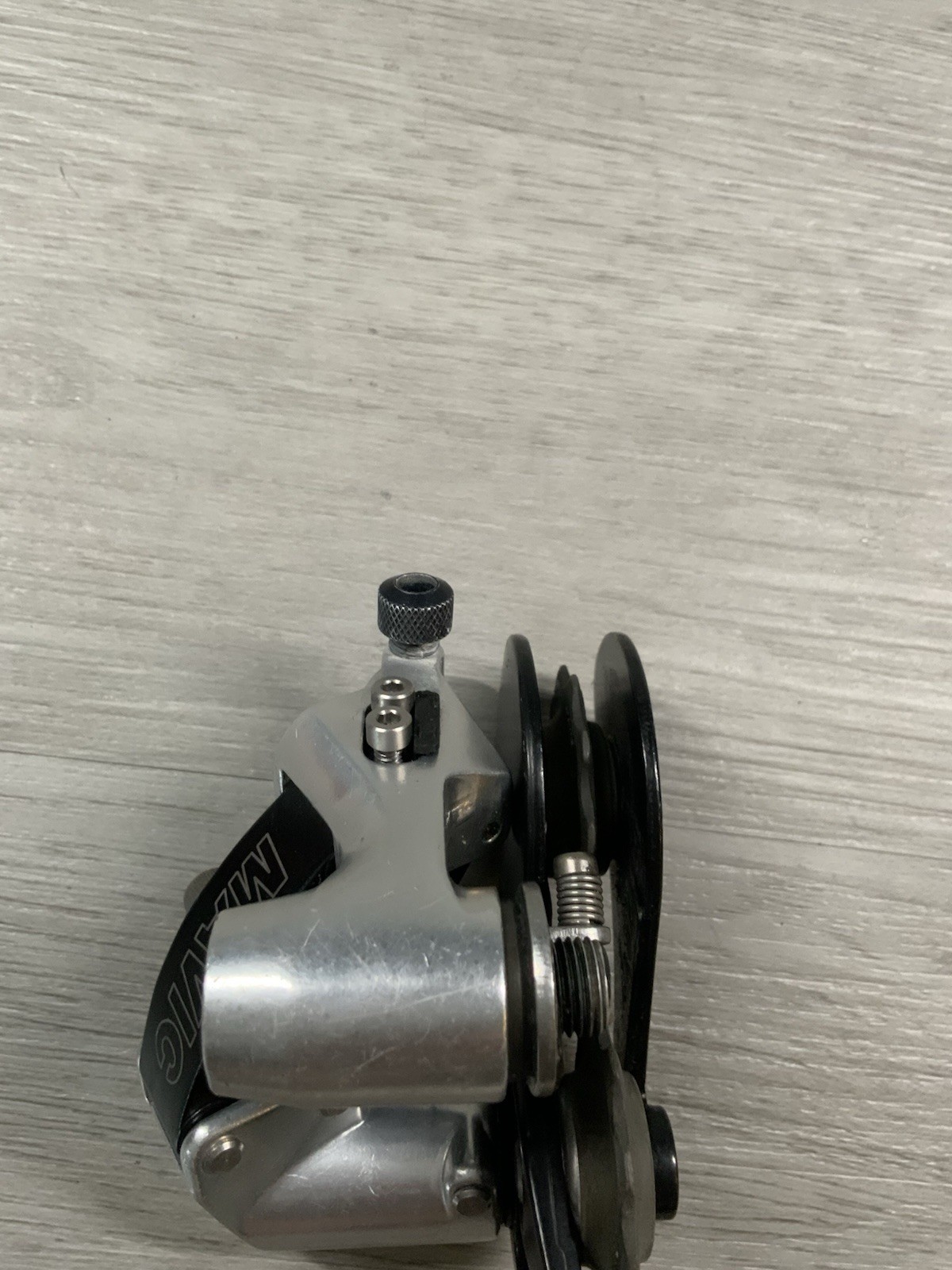 MAVIC SHORT CAGE REAR DERAILLEUR WITH MAVIC WHEELS MODEL 840