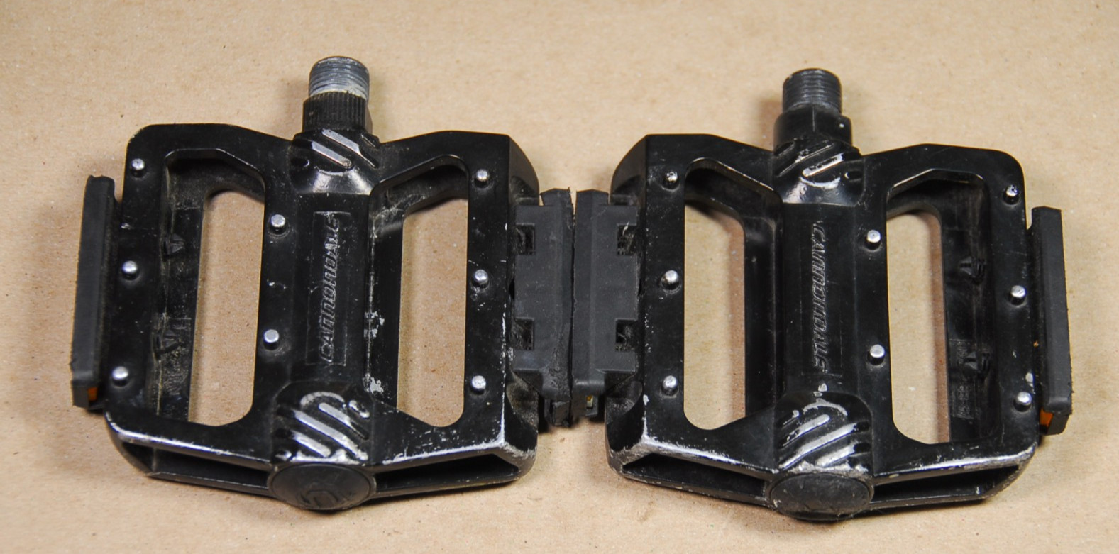 Cannondale NWL-468 Aluminum Platform Pedals 100x90mm 9/16″ Black