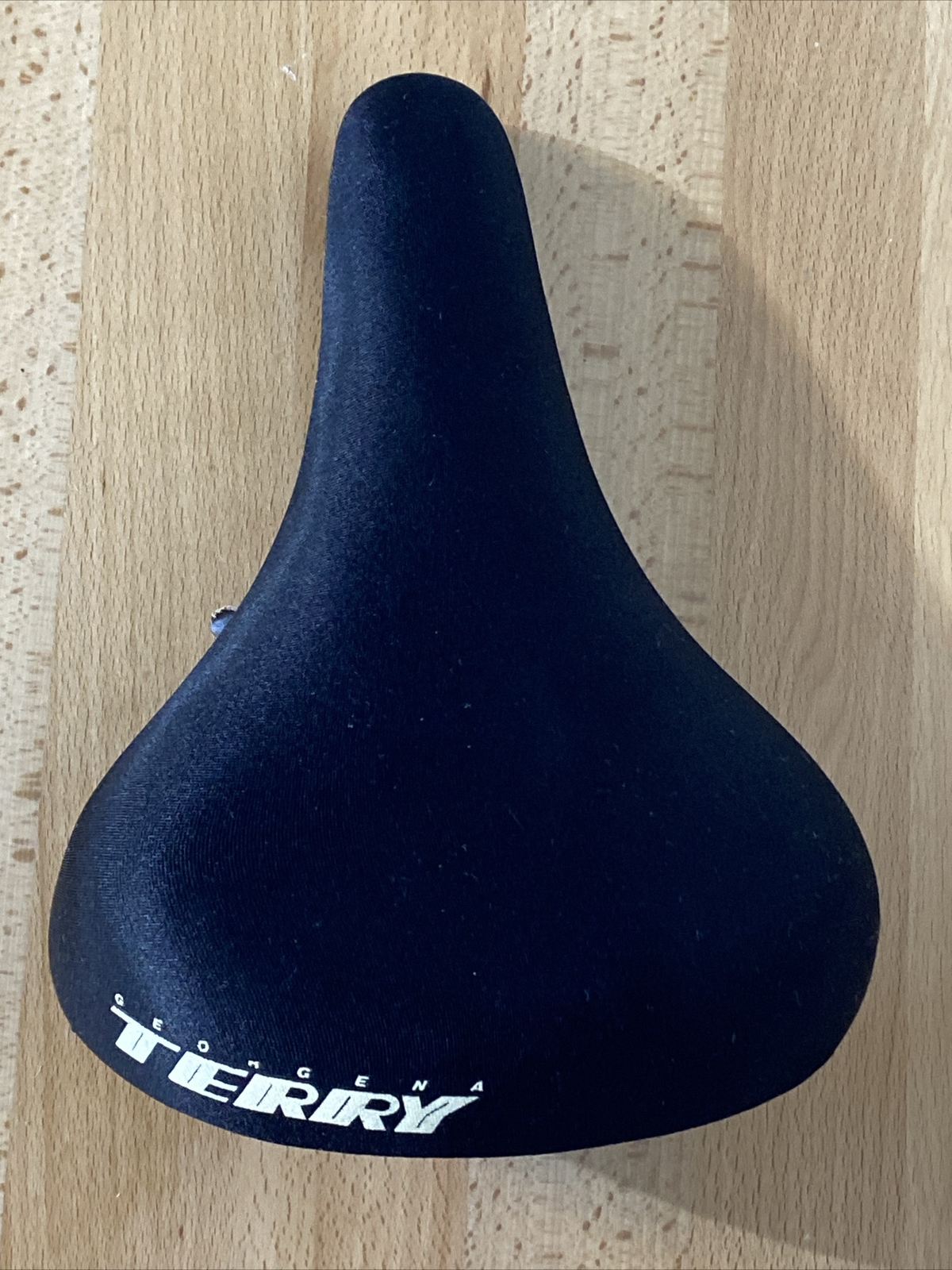 Terry Precision Women’s Sport Touring Bike Saddle Black Vintage NOS Taiwan 9.75