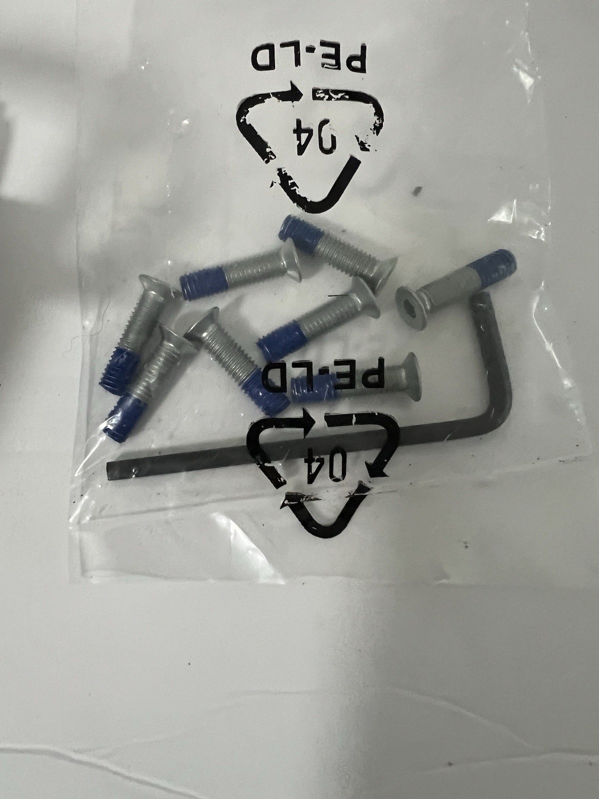 CyclingDeal Pedals Platform Adapters with Toe Clips & Straps