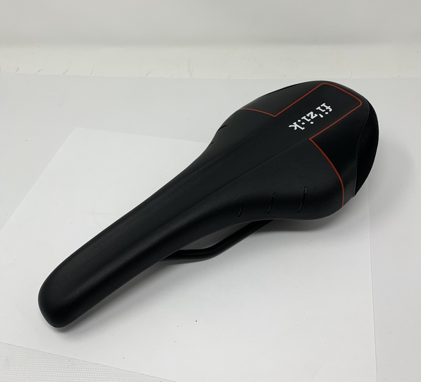 Fizik Tundra M5 Manganese Saddle – New