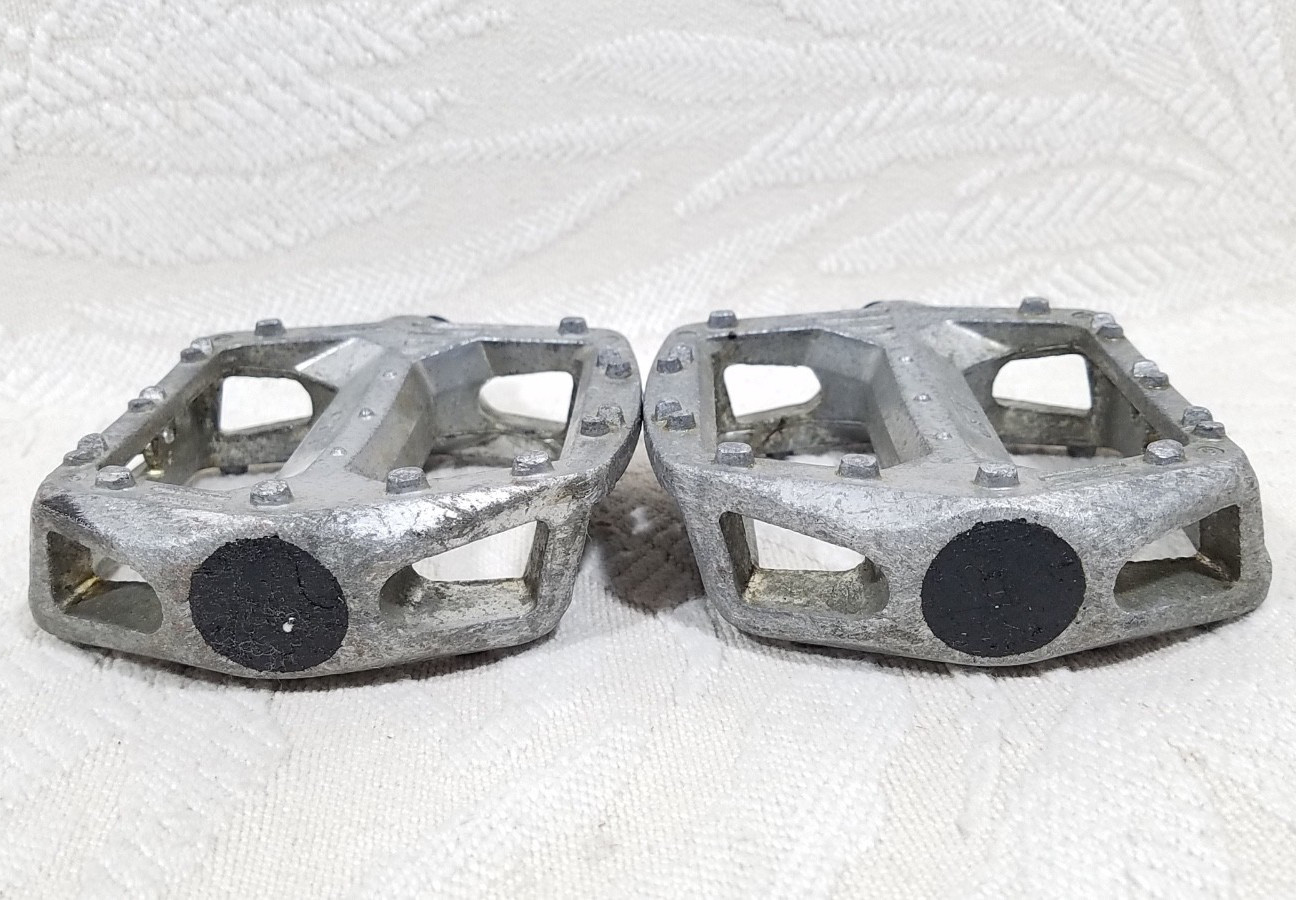 GT BMX VP-821 PEDAL MID OLD SCHOOL 1/2in. STAMPED 1990’s VTG RACING FREESTYLE