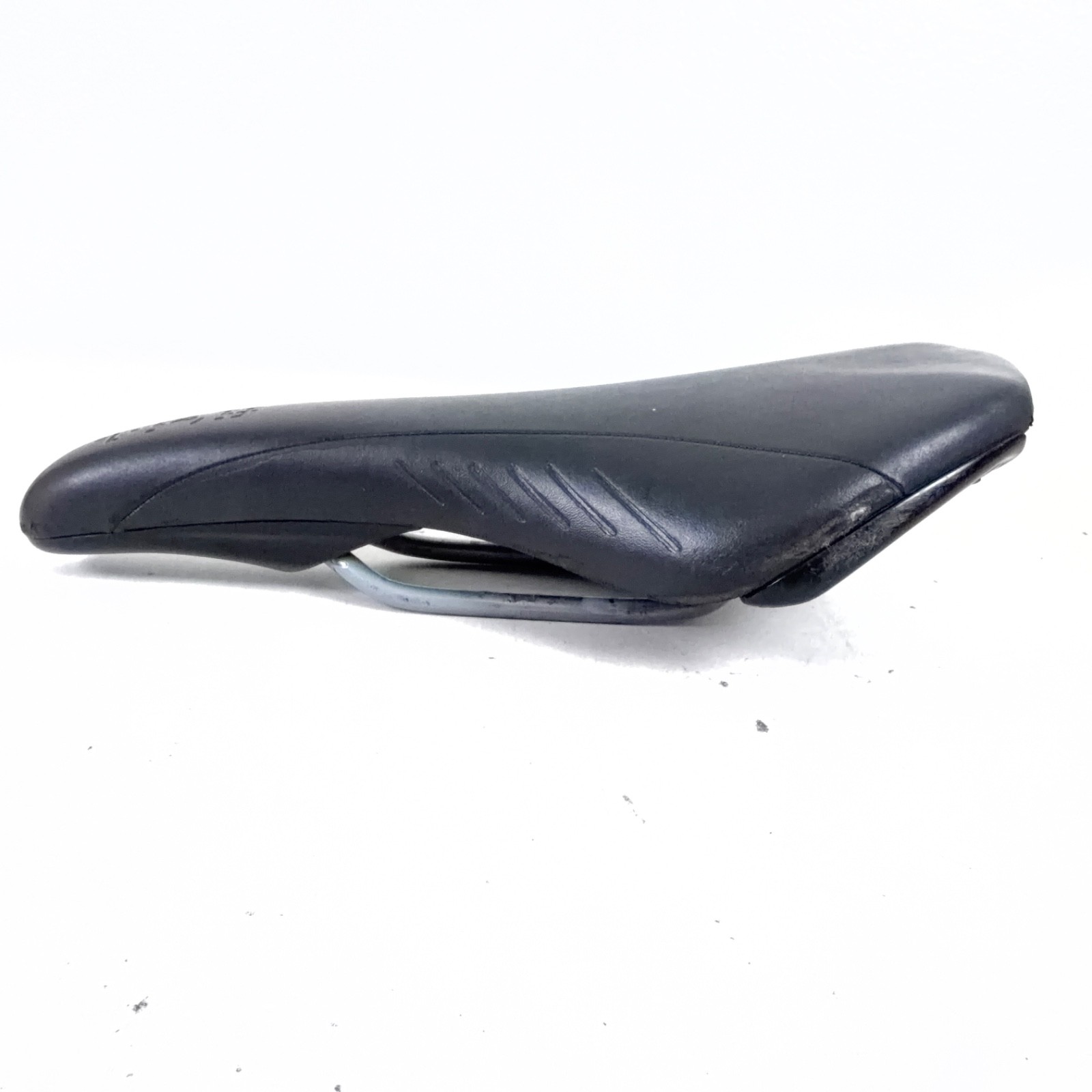 Fizik Nisene Sport Wing Flex Road MTB Saddle – Black – Used