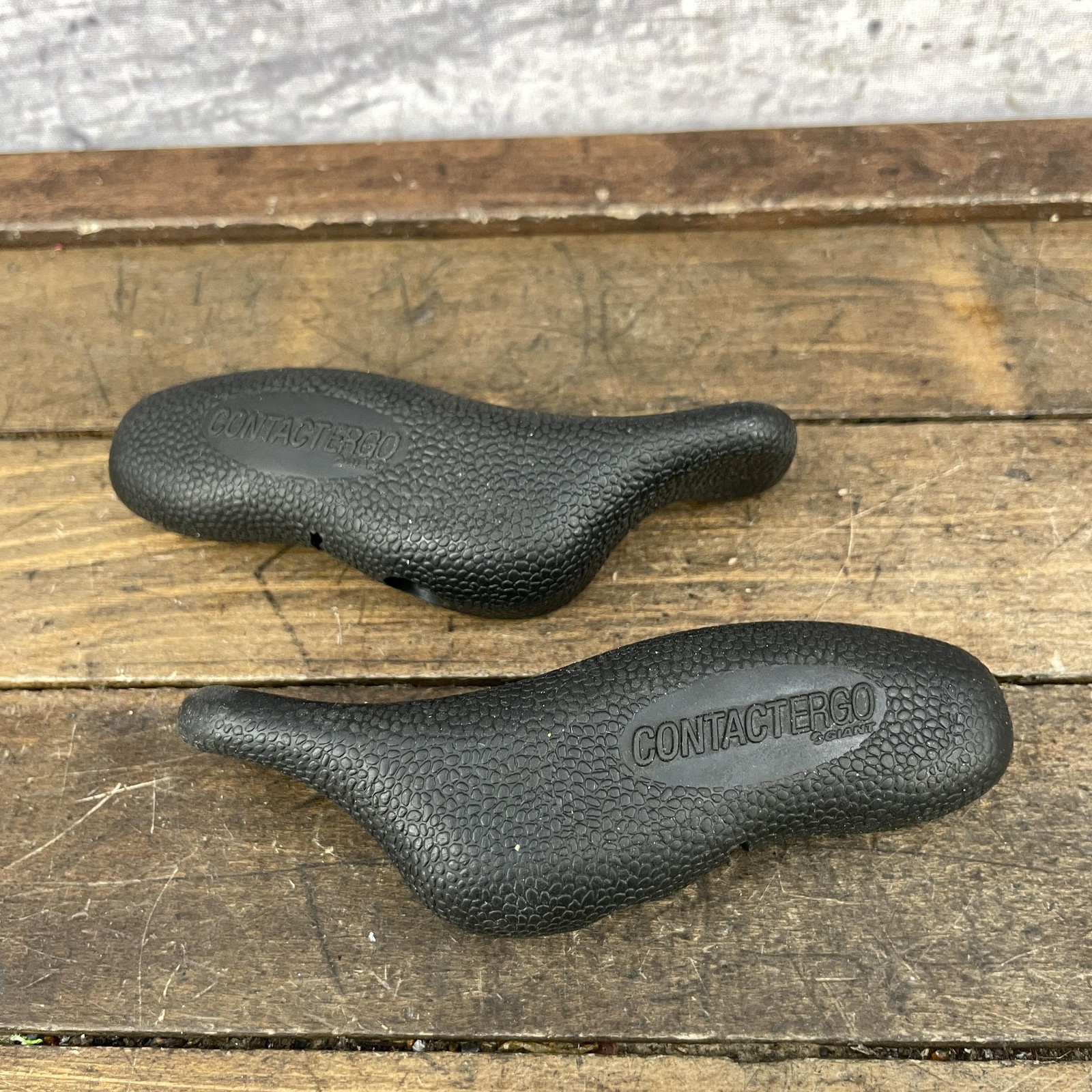 Giant Contact Ergo Bar Ends Black Plastic Ergonomic 4.5in Pair MTB Flat Bar Bike