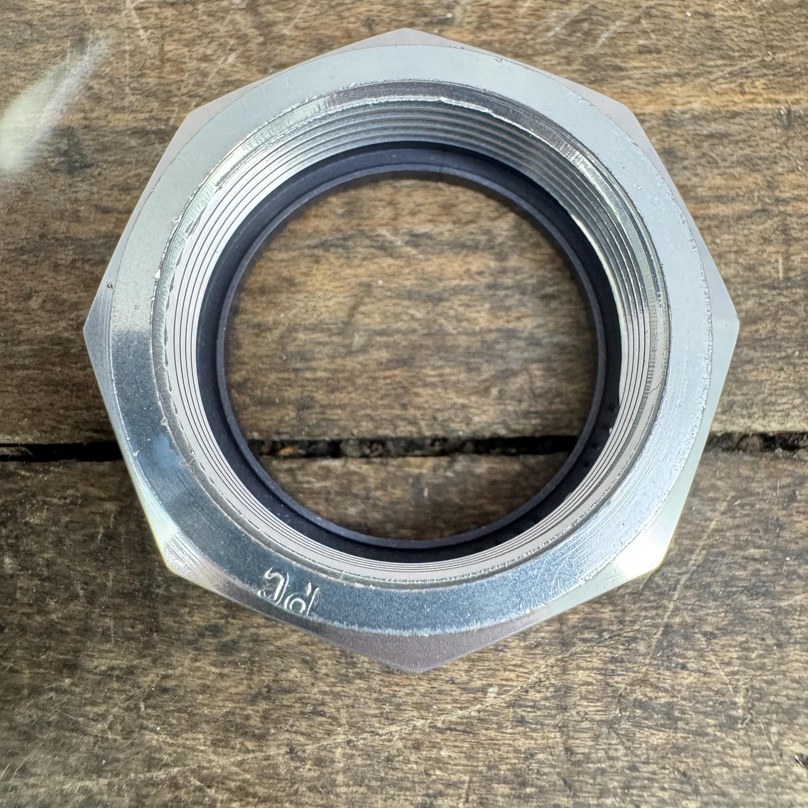 Vintage Shimano 105 1 Inch Threaded Headset NOS HP-1055 HP-1056 Japan 1980s