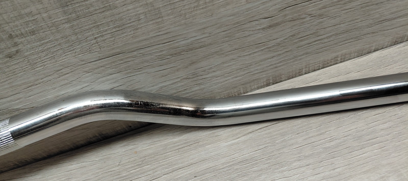 Vintage Chrome Steel 2 1/2″ Rise Handlebar MTB Cruiser, 22.2 mm Clamp, 650 mm