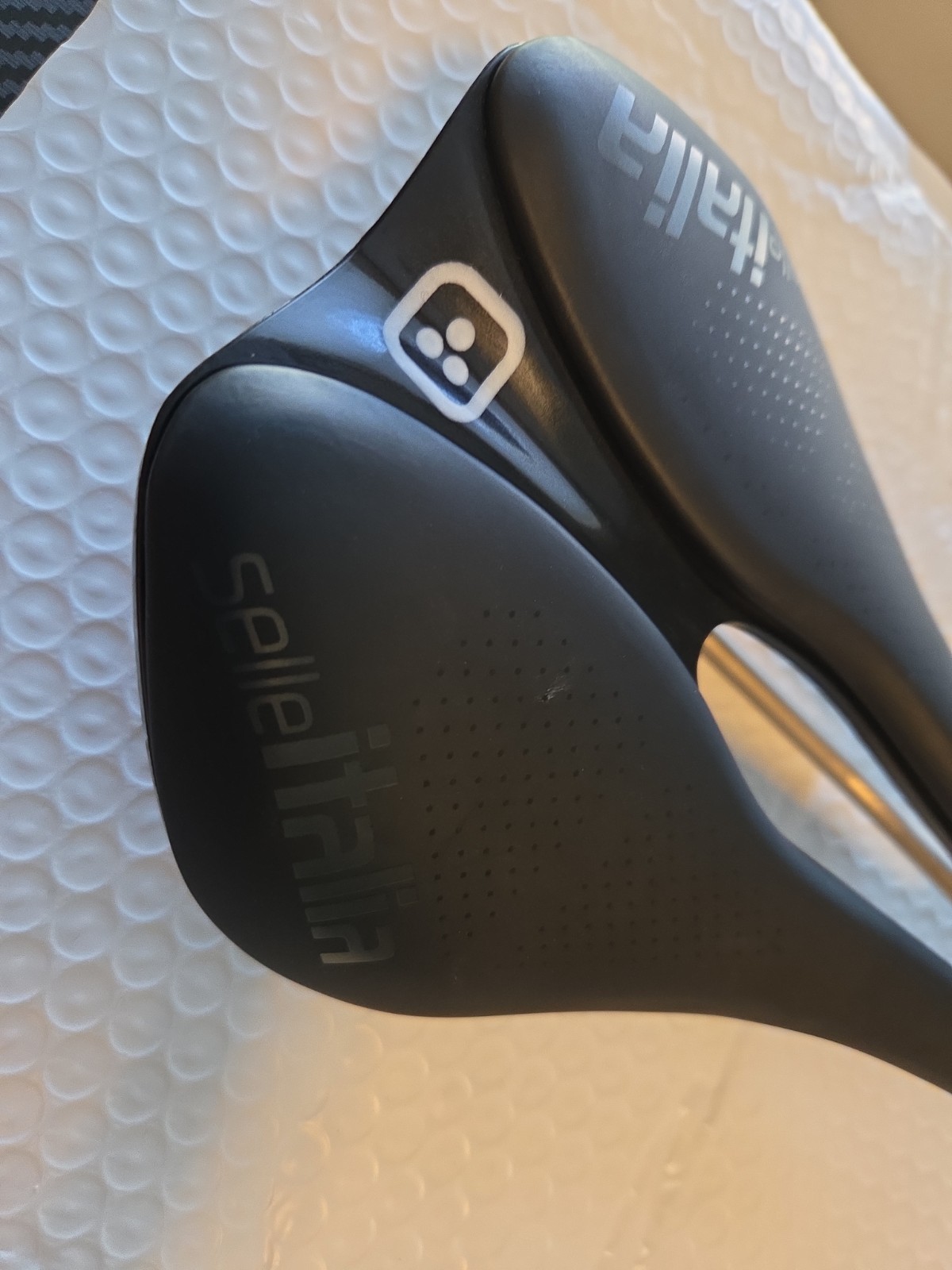 Selle Italia Novus Evo Boost Ti316 Superflow L3 145mm Saddle
