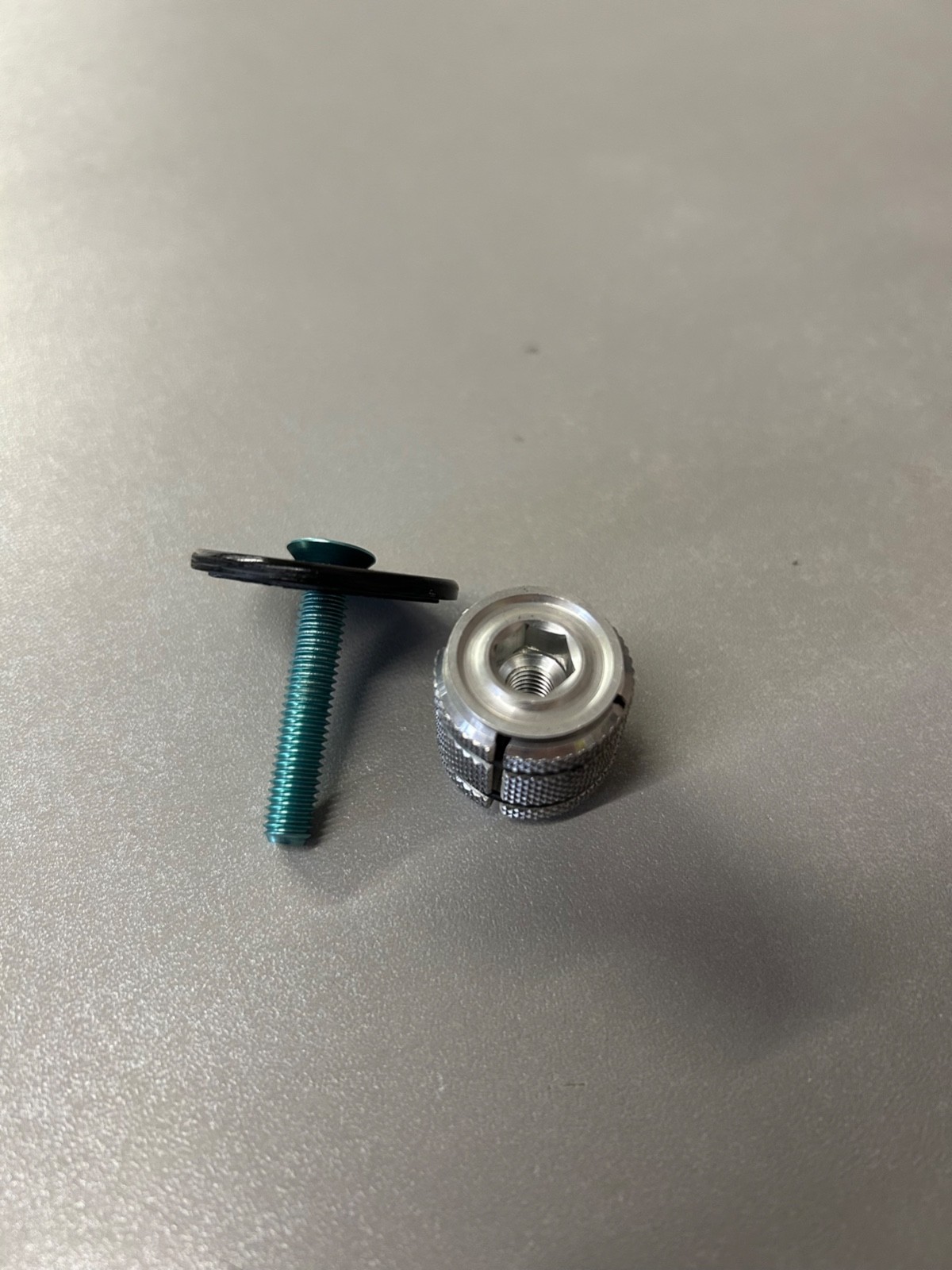 Carbon Top Cap Expander for Carbon Fork Steer Tube Carbon-Ti X-Plug Steerer