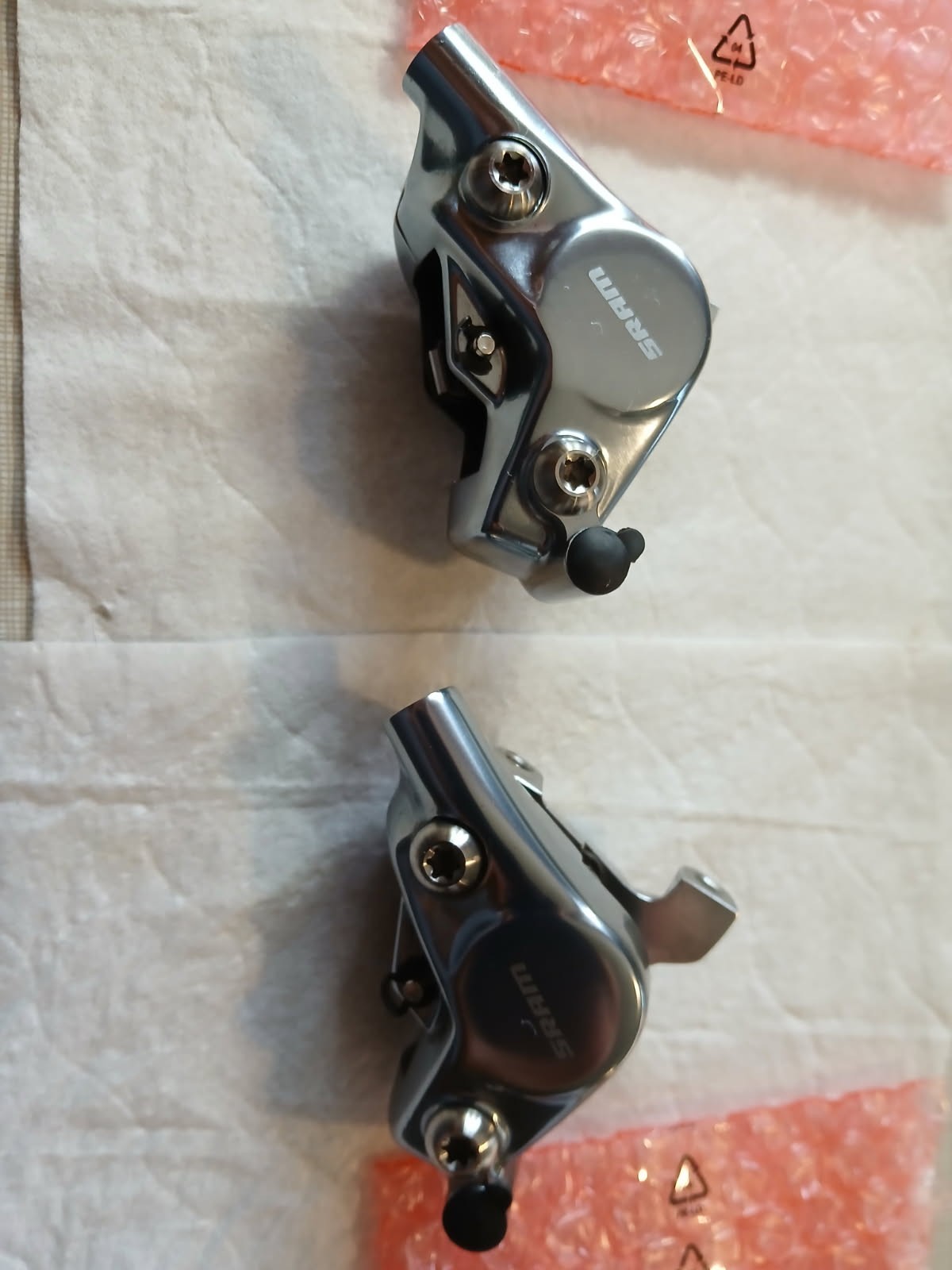 SRAM Red eTap AXS Front & Rear Flat-Mount Hydraulic Disc Brake Caliper Set D1